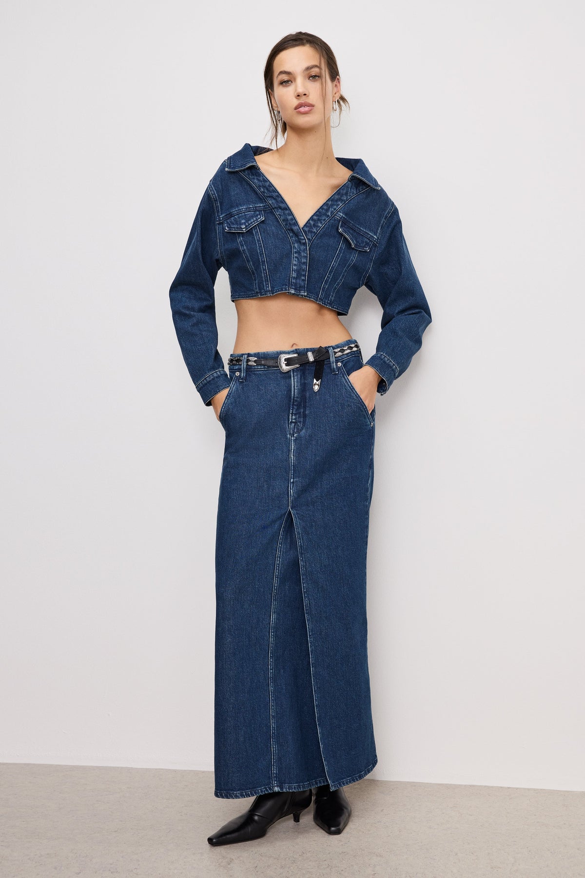 Luxury DENIM OFF SHOULDER TOP INDIGO724