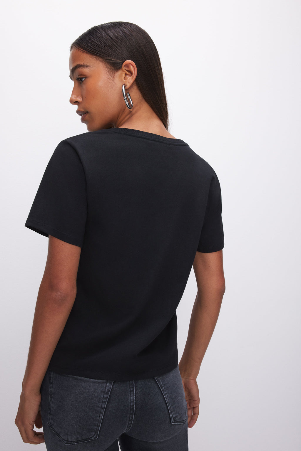 Luxury COTTON CLASSIC V-NECK TEE BLACK001