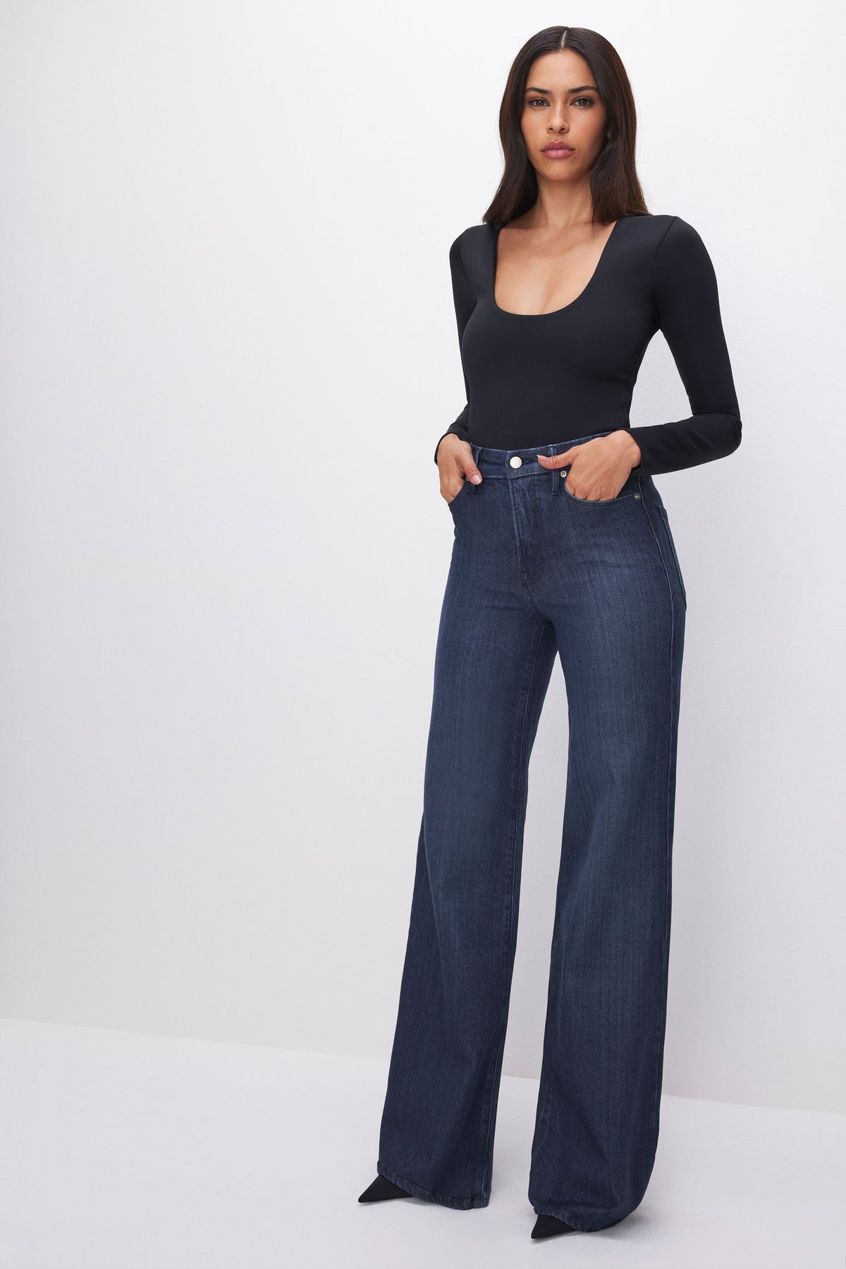 Luxury SCULPTING SCOOP NECK BODYSUIT BLACK001