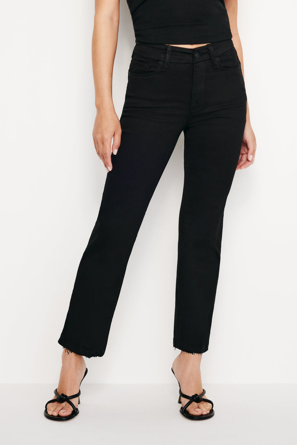 Luxury NEVER FADE GOOD PETITE STRAIGHT RAW HEM JEANS BLACK