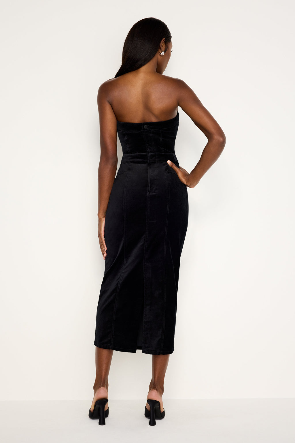 Luxury FIT FOR SUCCESS STRAPLESS VELVET DRESS BLACK001