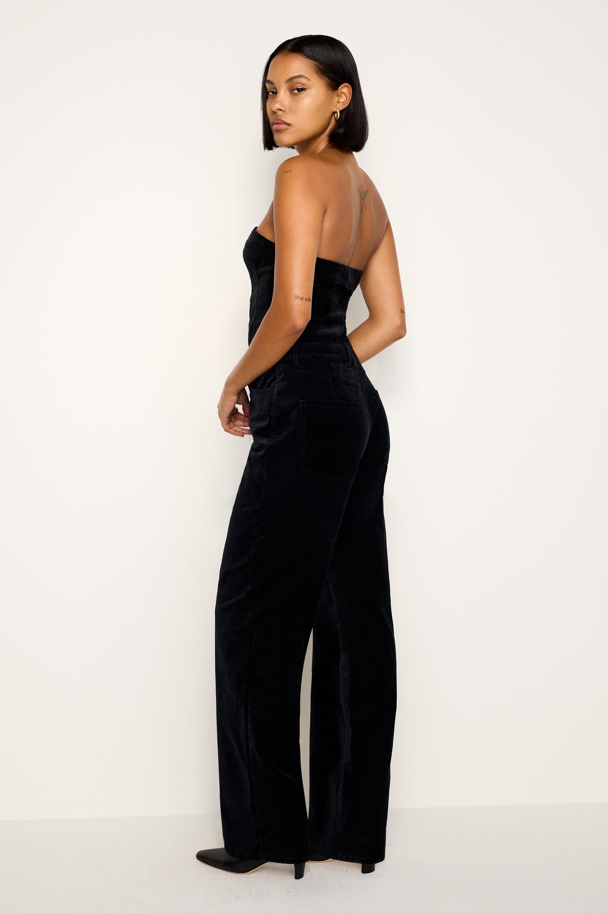 Luxury FIT FOR SUCCESS STRAPLESS VELVET JUMPSUIT BLACK001
