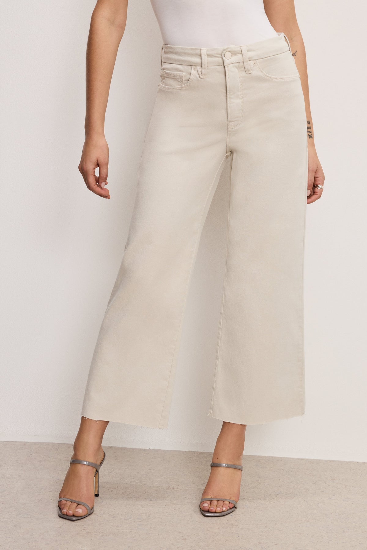 Luxury GOOD WAIST PALAZZO CROPPED JEANS BONE001