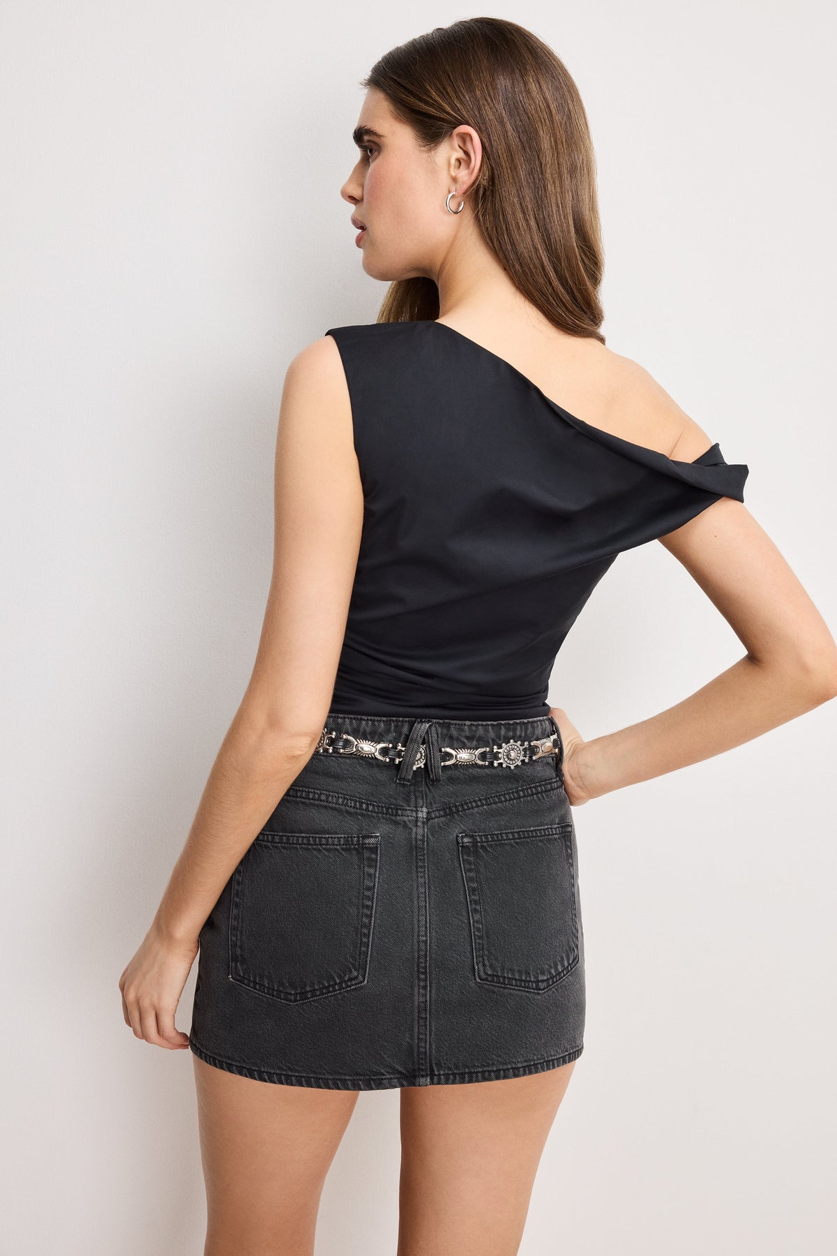 Luxury POPLIN OFF SHOULDER TOP BLACK001