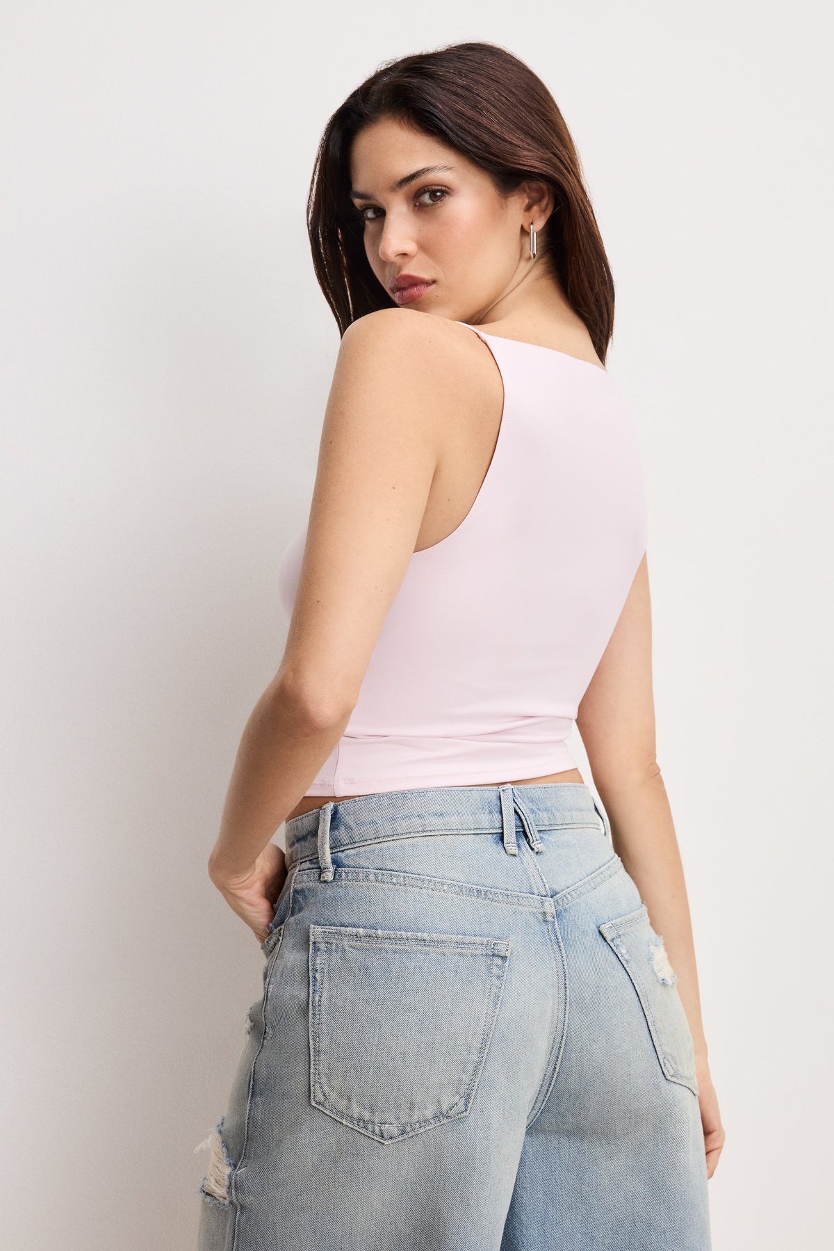 Luxury WEIGHTLESS SLEEVELESS TANK COTTON CANDY PINK003