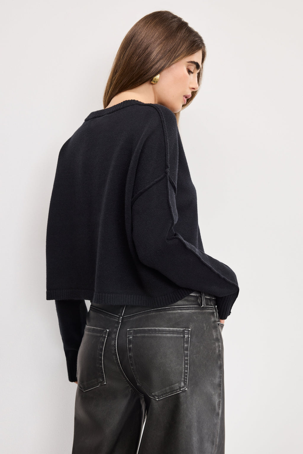 Luxury COZY KNIT CREW NECK BLACK