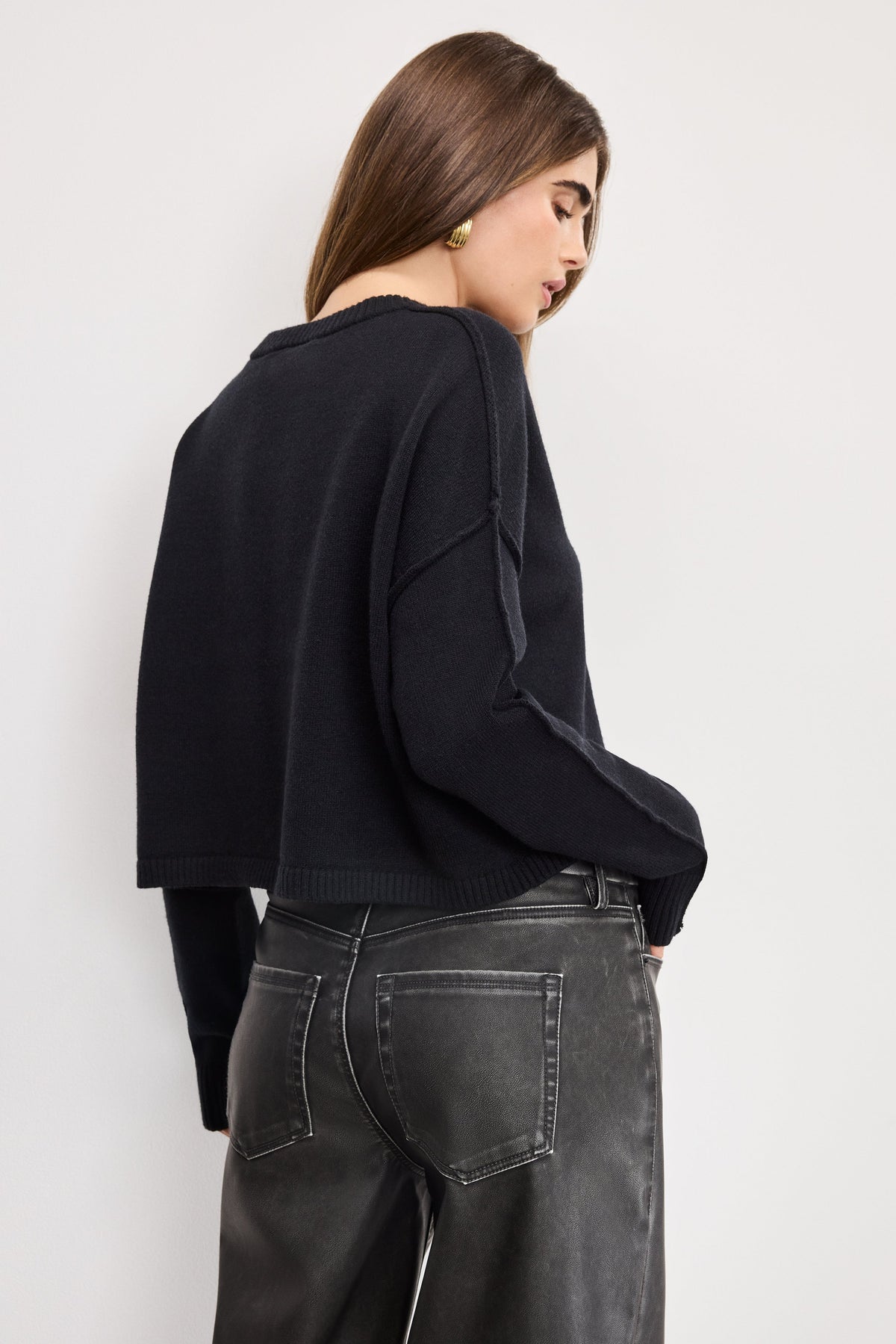 Luxury COZY KNIT CREW NECK BLACK