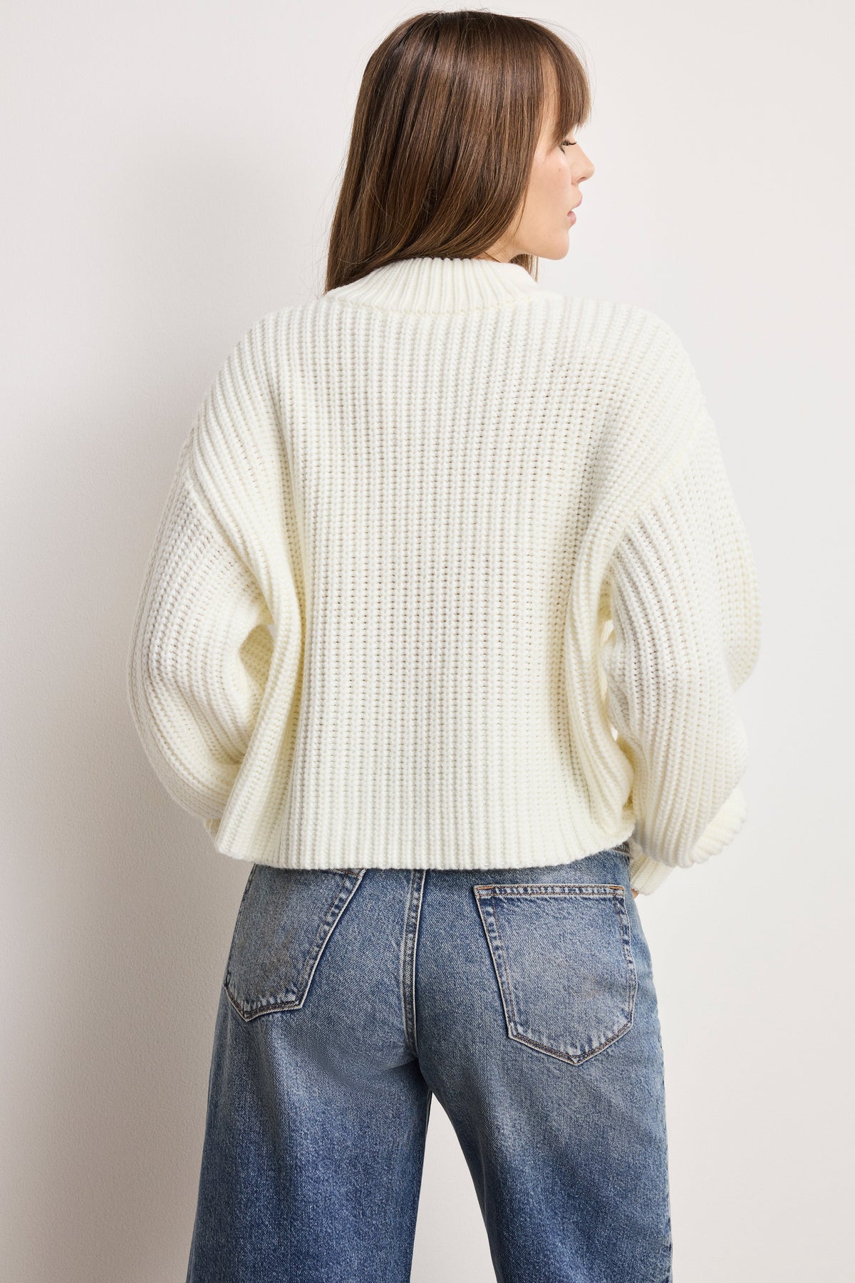 Luxury CHUNKY KNIT MOCK NECK SWEATER IVORY003