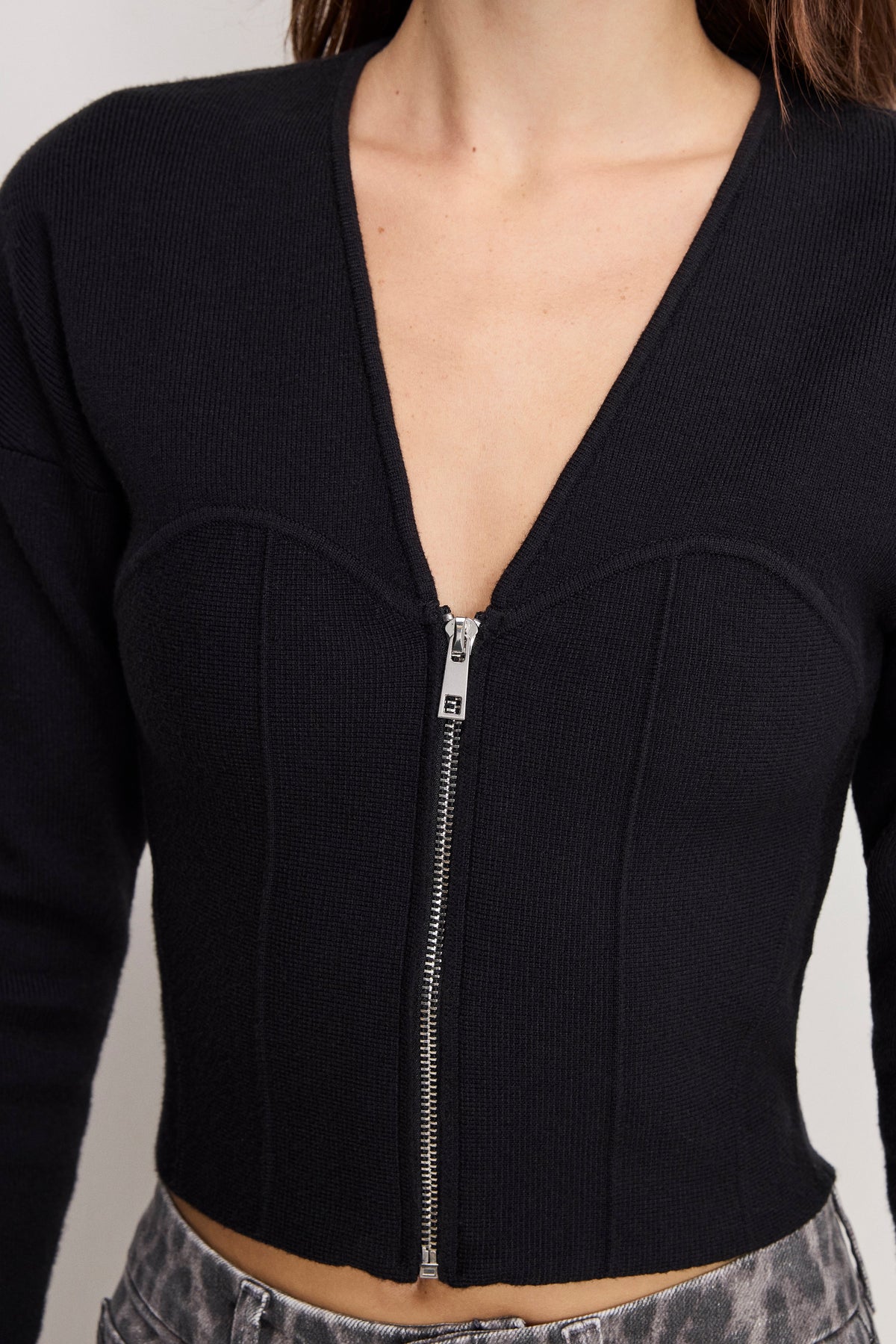 Luxury BUSTIER SWEATER BLACK001