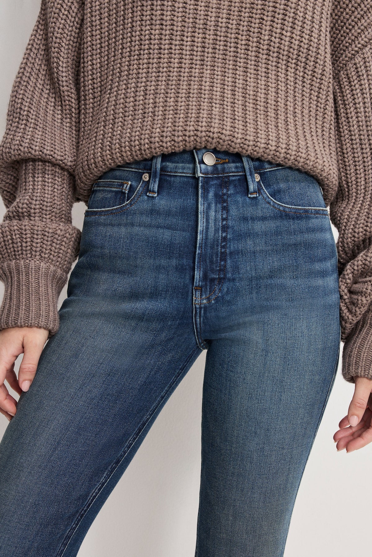 Luxury GOOD STANDARD KICK FLARE JEANS INDIGO1147