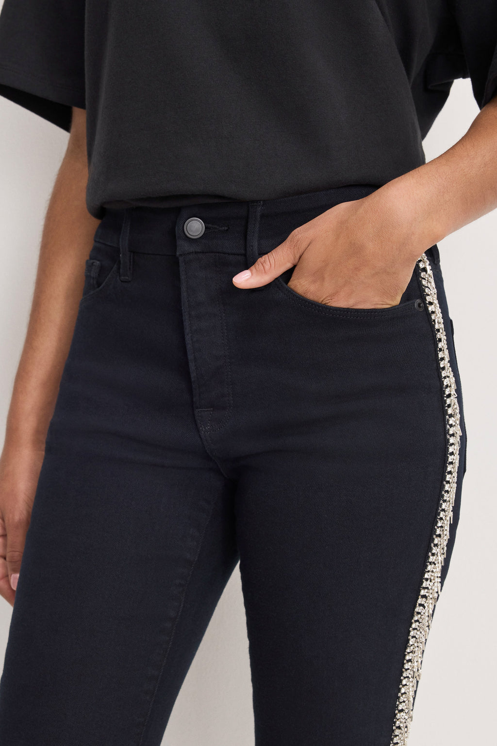 Luxury GOOD LEGS STRAIGHT DIAMOND JEANS BLACK411