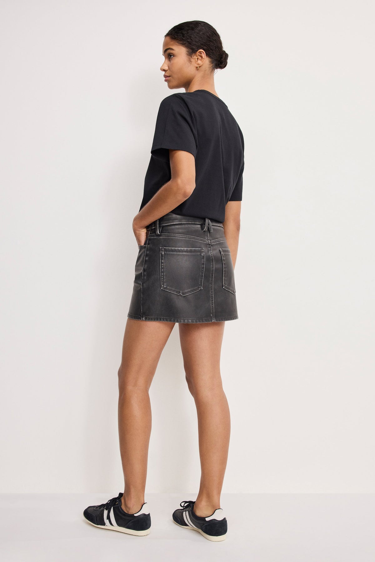 Luxury FAUX LEATHER GOOD 90S MINI SKIRT BLACK001