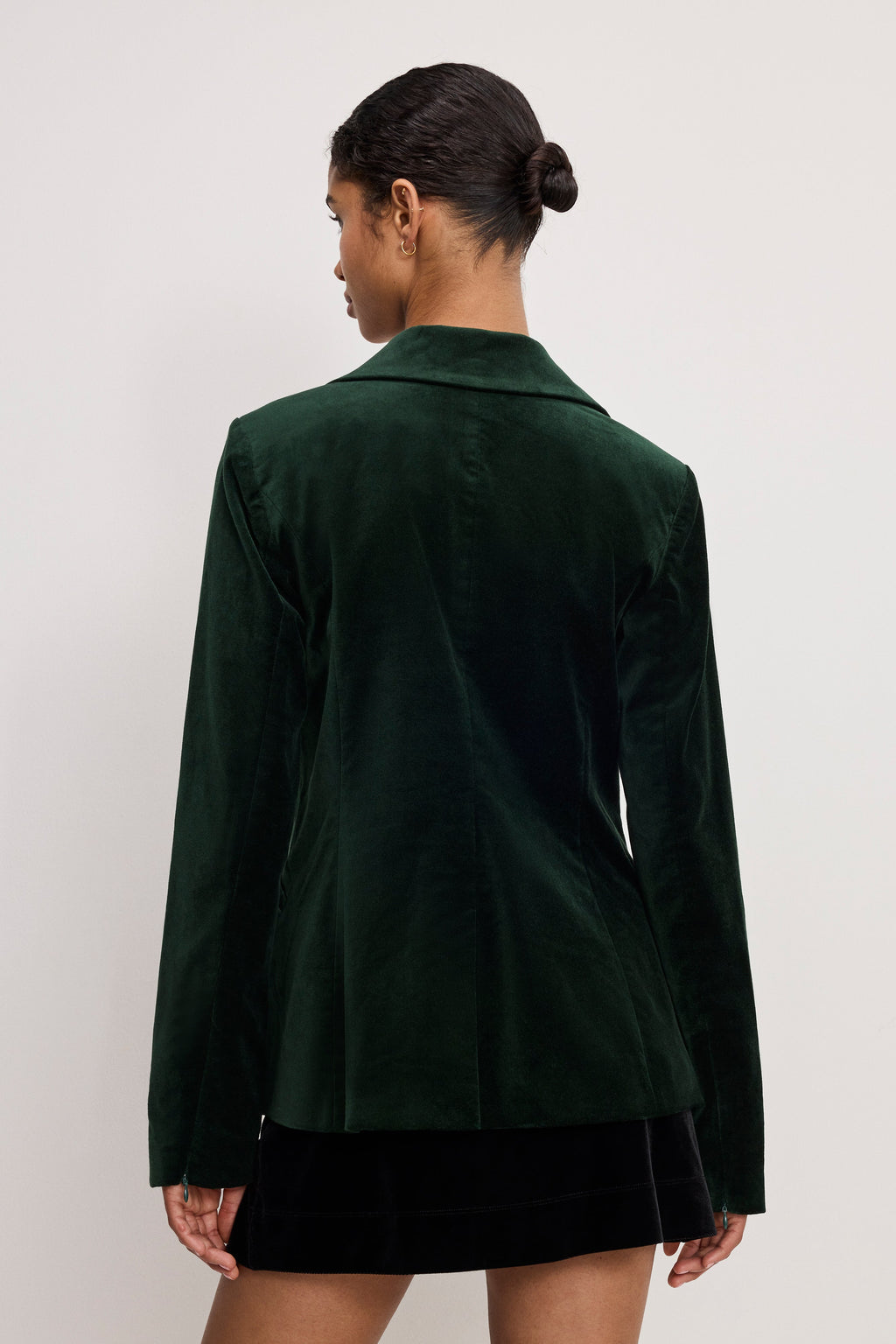 Luxury VELVET SCULPTED BLAZER PINE GREEN003