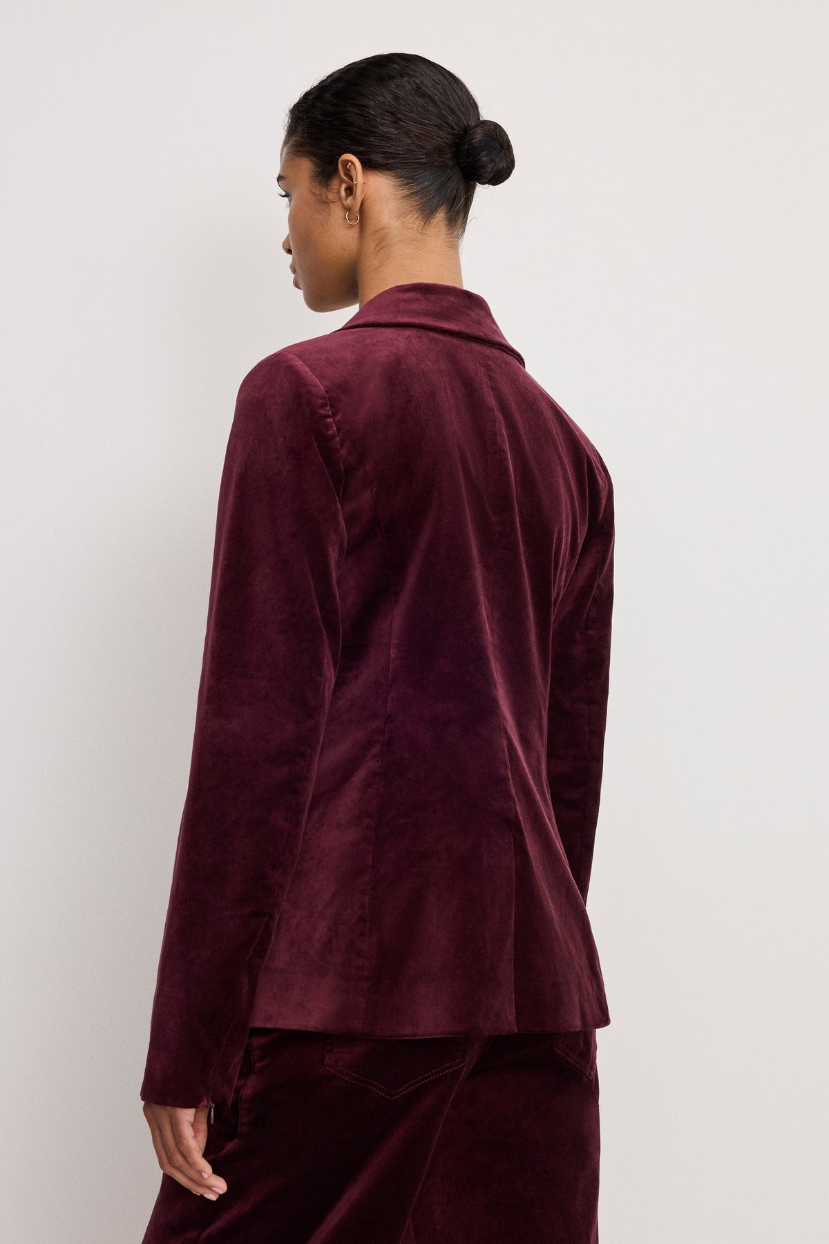Luxury VELVET SCULPTED BLAZER FIG007
