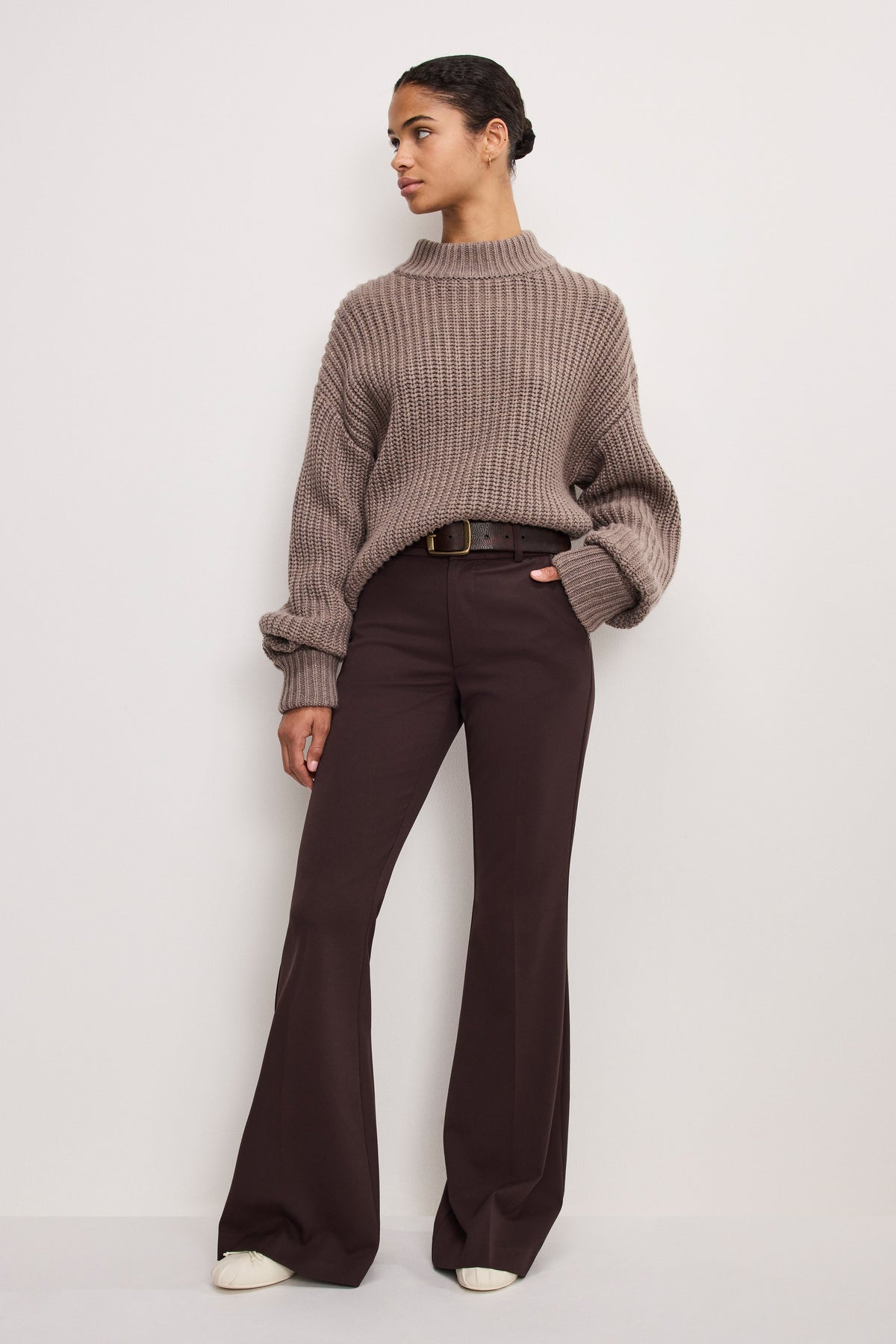 Luxury ESSENTIAL SUITING FLARE TROUSERS DARK CHOCOLATE