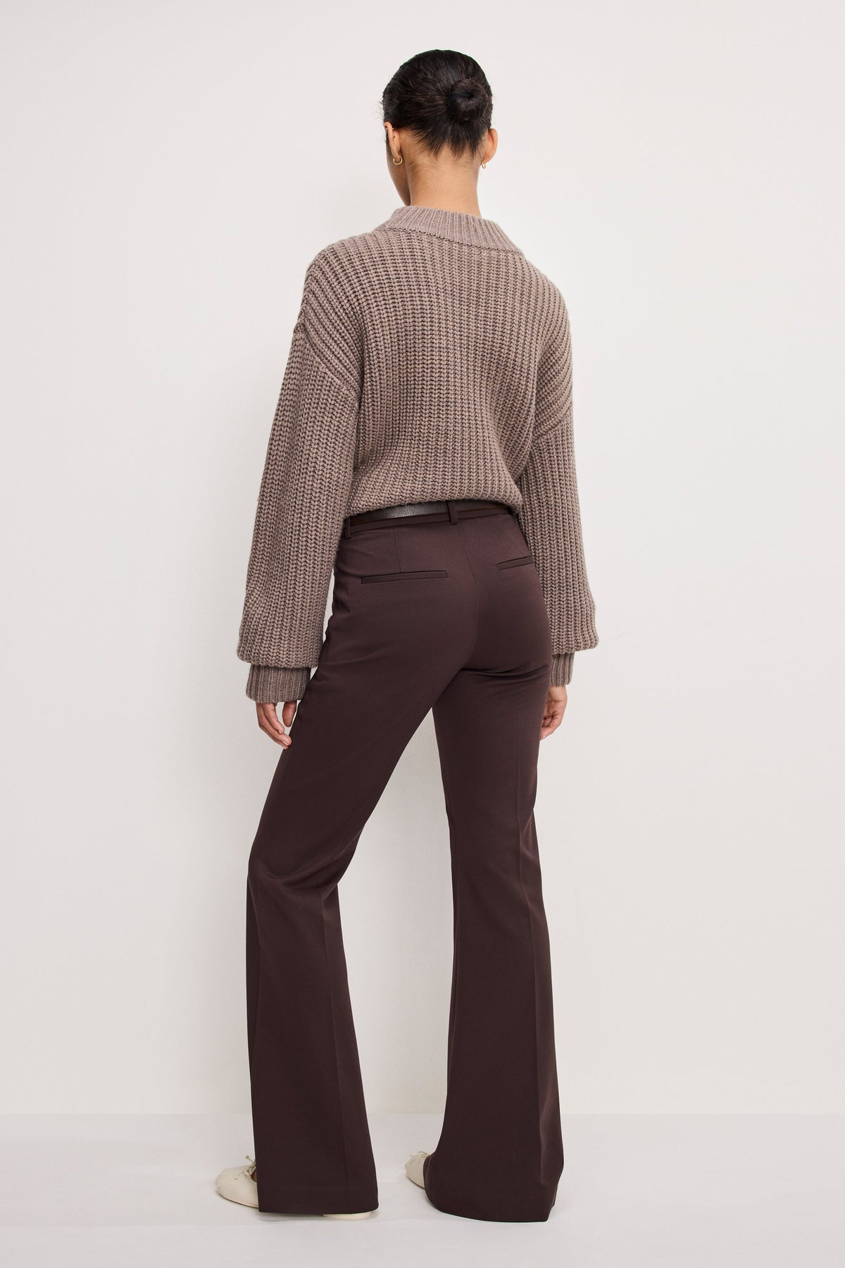 Luxury ESSENTIAL SUITING FLARE TROUSERS DARK CHOCOLATE