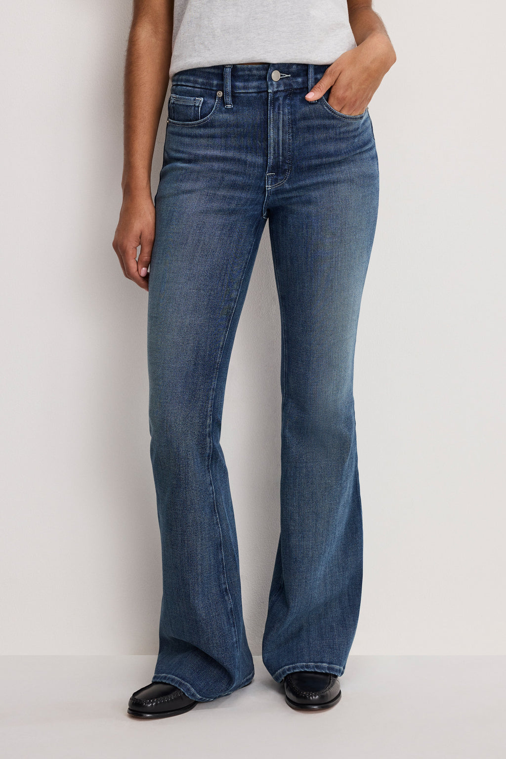 Luxury SOFT TECH GOOD LEGS FLARE JEANS INDIGO855