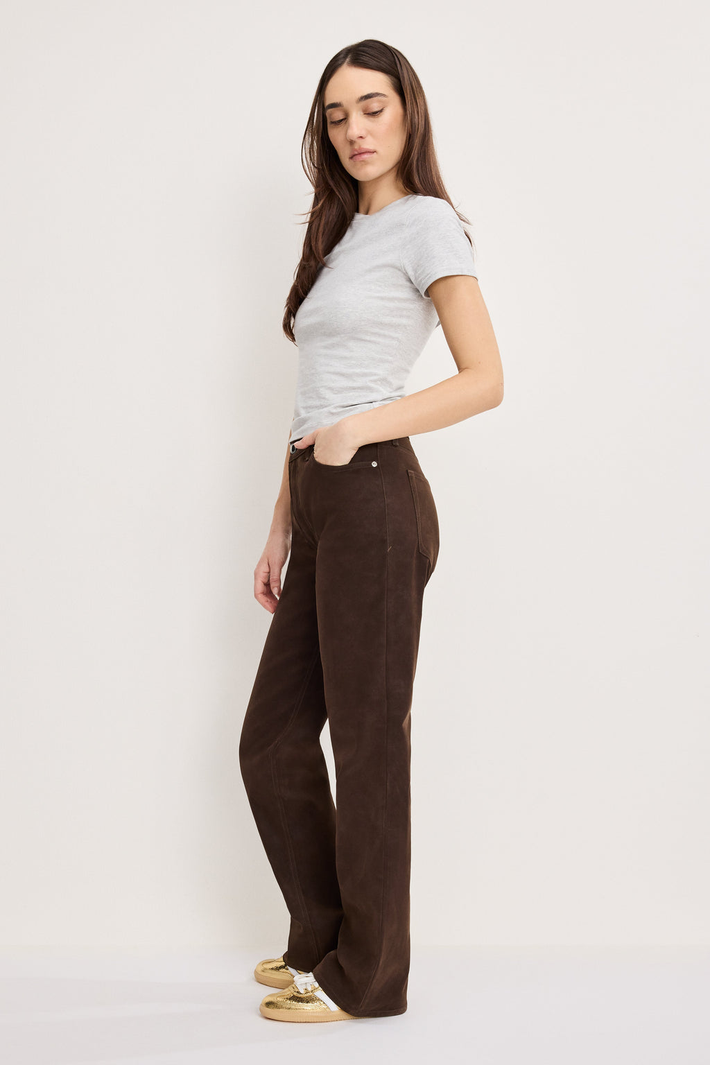 Luxury BETTER THAN SUEDE GOOD TRUE STRAIGHT CACAO