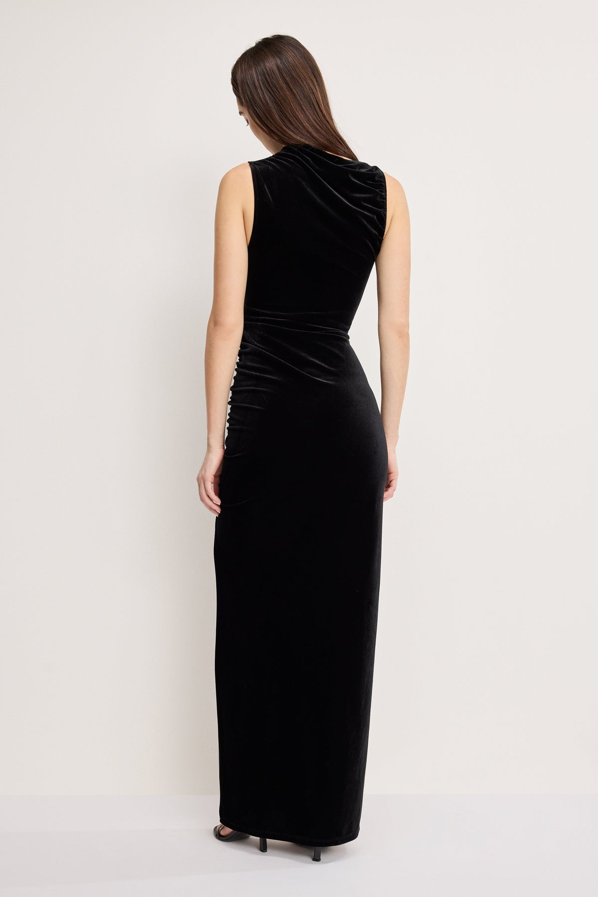 Luxury VELVET HIGH NECK MAXI DRESS BLACK001