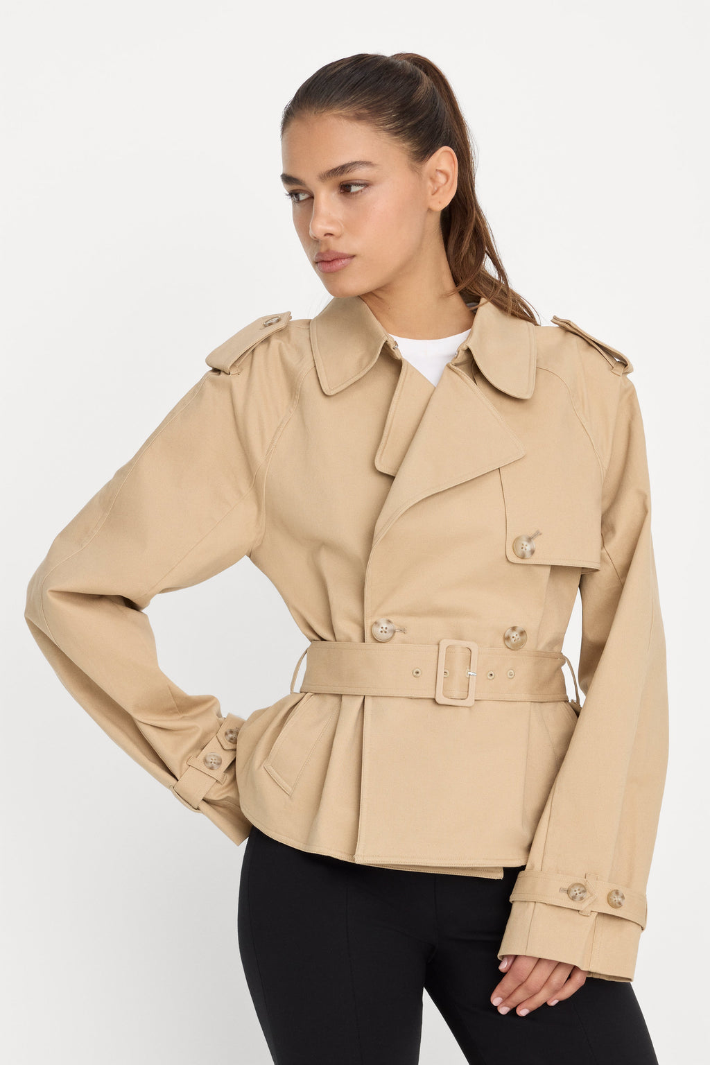 Luxury THE CROPPED TRENCH JACKET SANDY FAWN