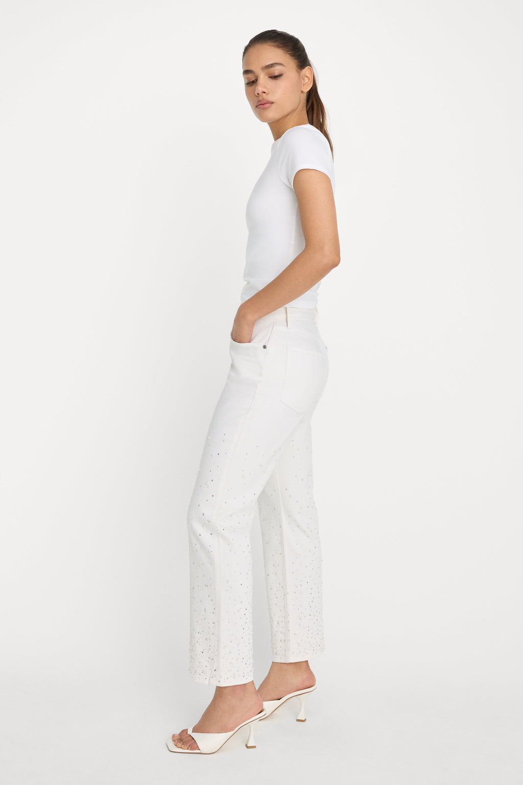 Luxury GOOD ICON STRAIGHT ANKLE PEARL JEANS WHITE001