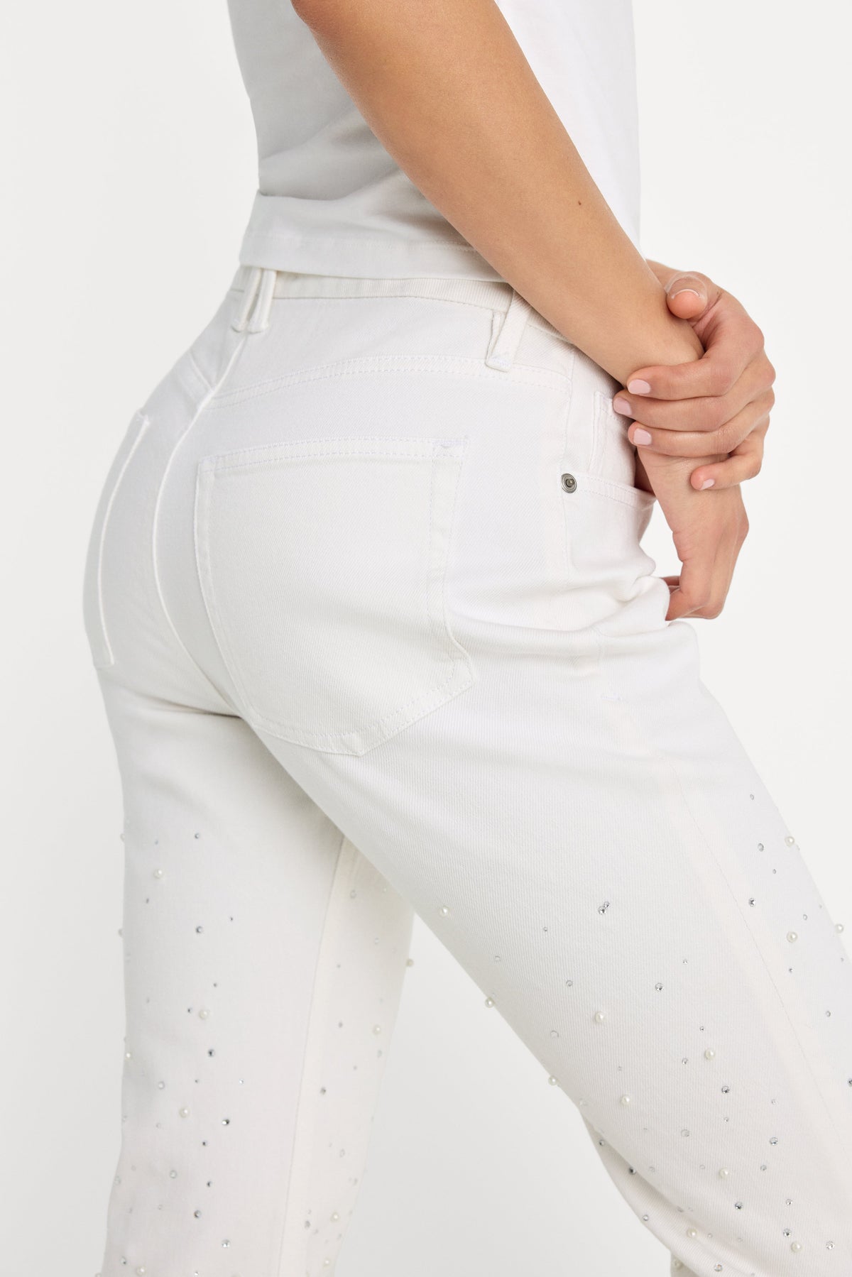 Luxury GOOD ICON STRAIGHT ANKLE PEARL JEANS WHITE001