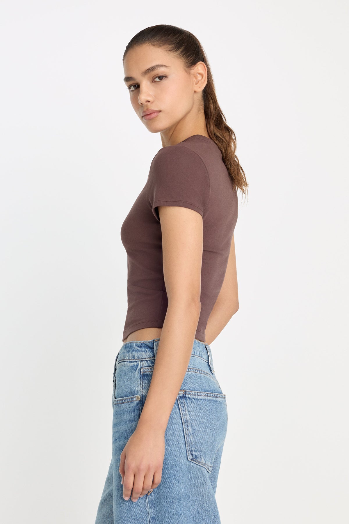Luxury SUPER STRETCH BABY TEE BITTER COCOA