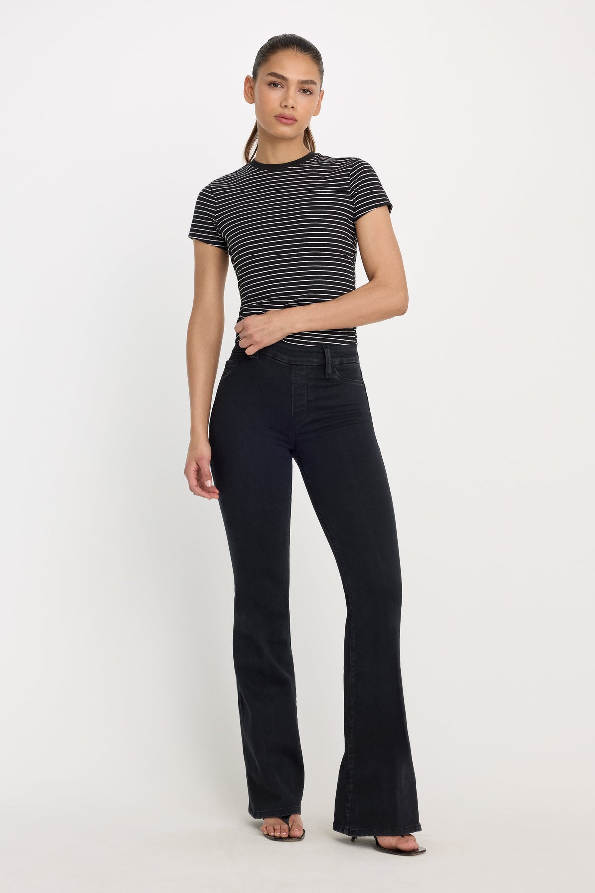 Luxury POWER STRETCH PULL-ON FLARE JEANS BLACK001