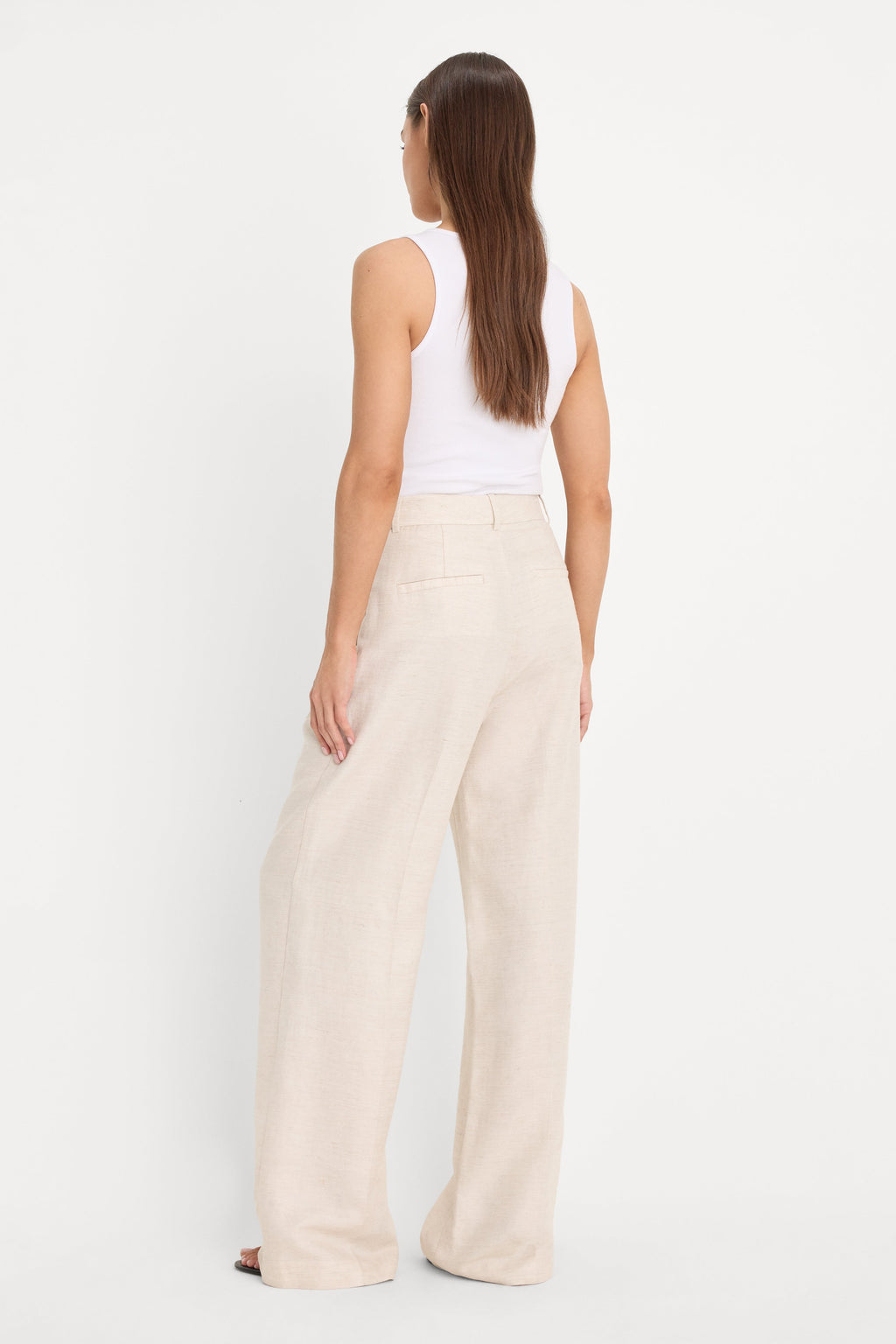 Luxury THE RELAXED LINEN TROUSER OAT