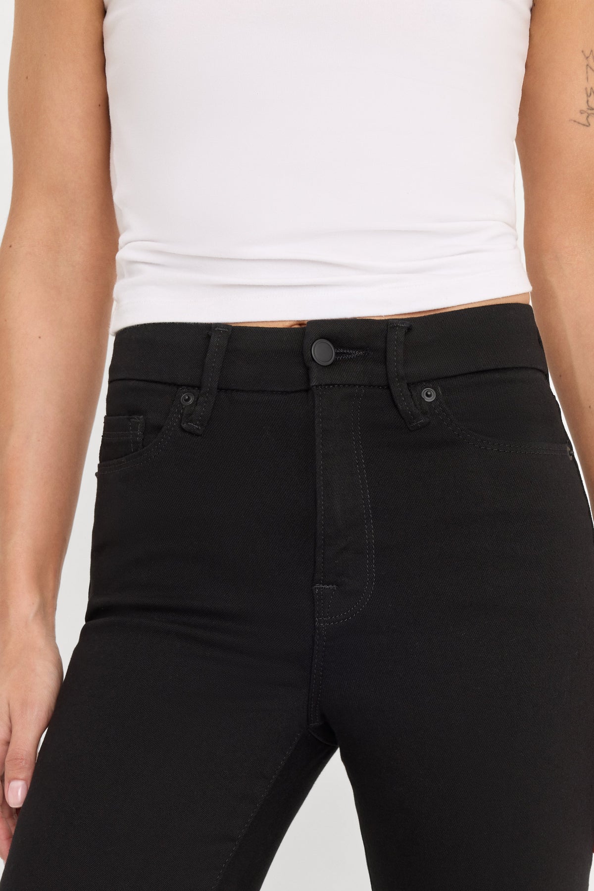 Luxury NEVER FADES GOOD LEGS STRAIGHT JEANS BLACK001