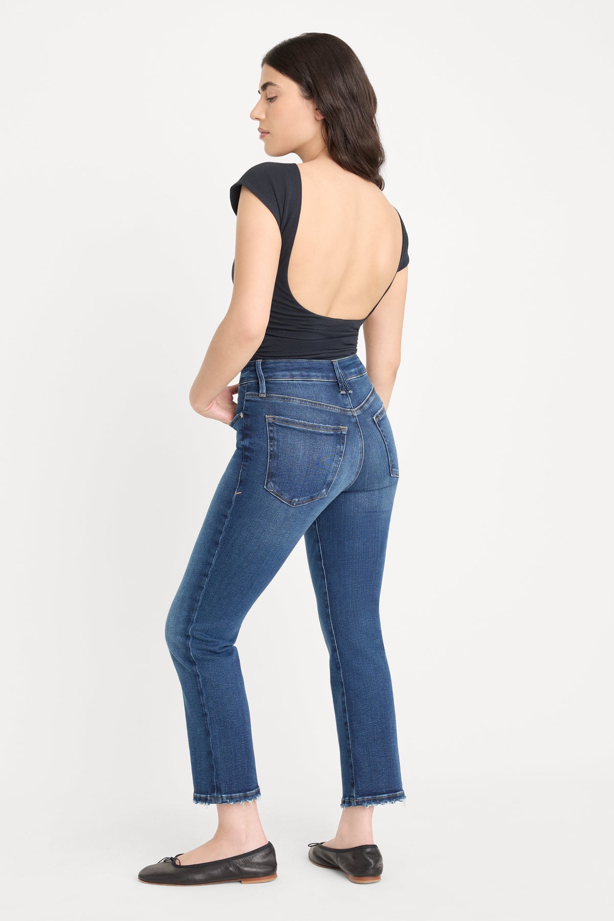 Luxury SOFT TECH GOOD PETITE STRAIGHT JEANSINDIGO511