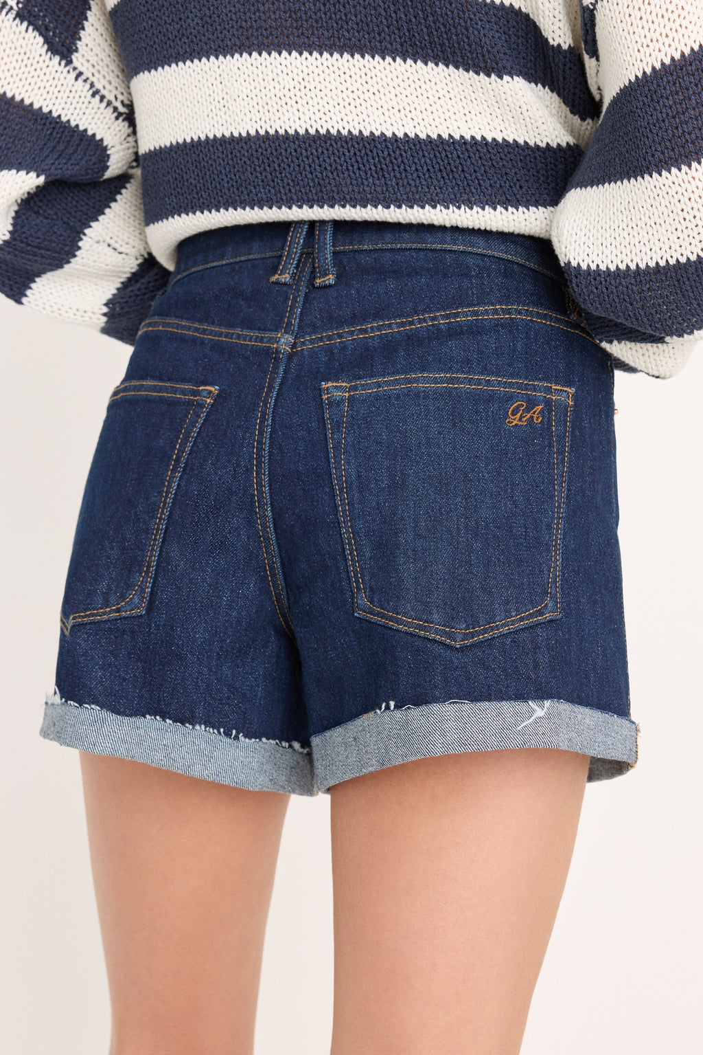 Luxury GOOD GIRLFRIEND SHORT INDIGO1374