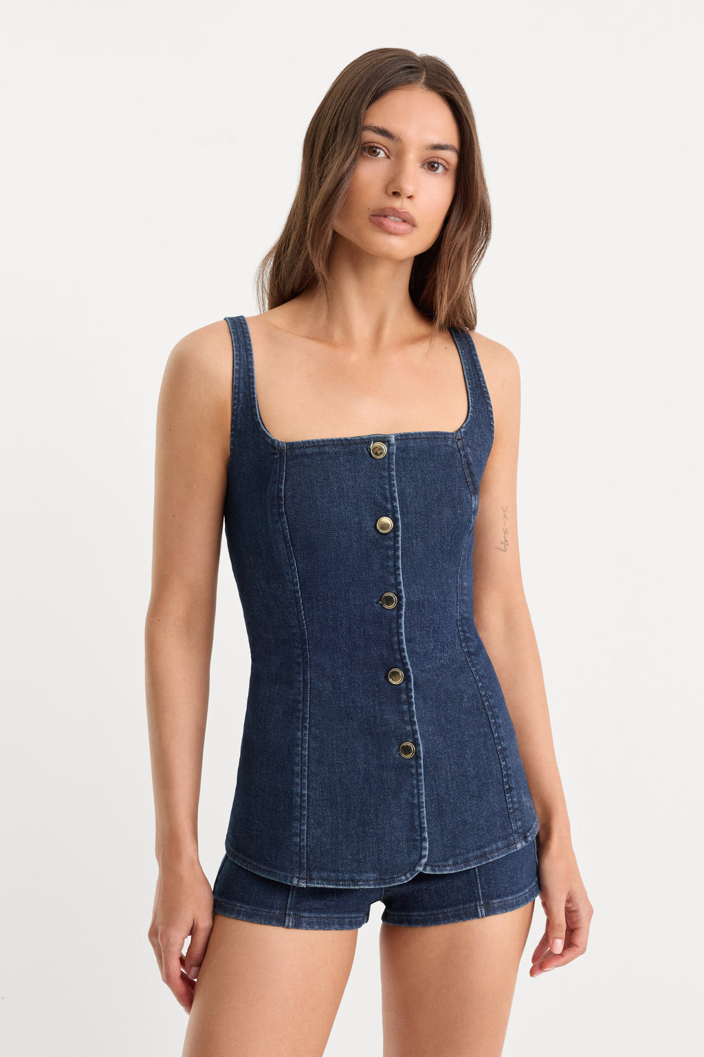 Luxury SLEEVELESS DENIM BUTTON FRONT TOP INDIGO1169