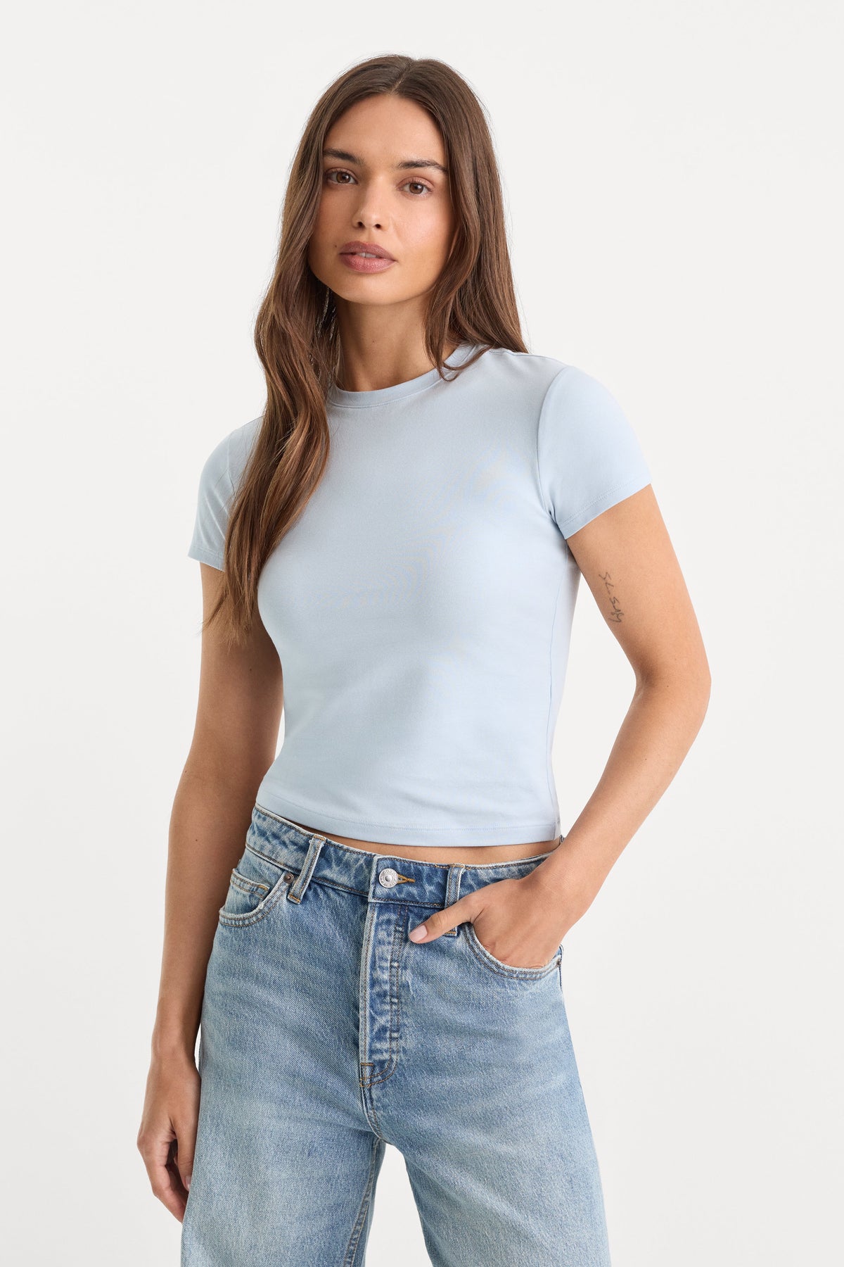 Luxury THE BABY TEE SKY