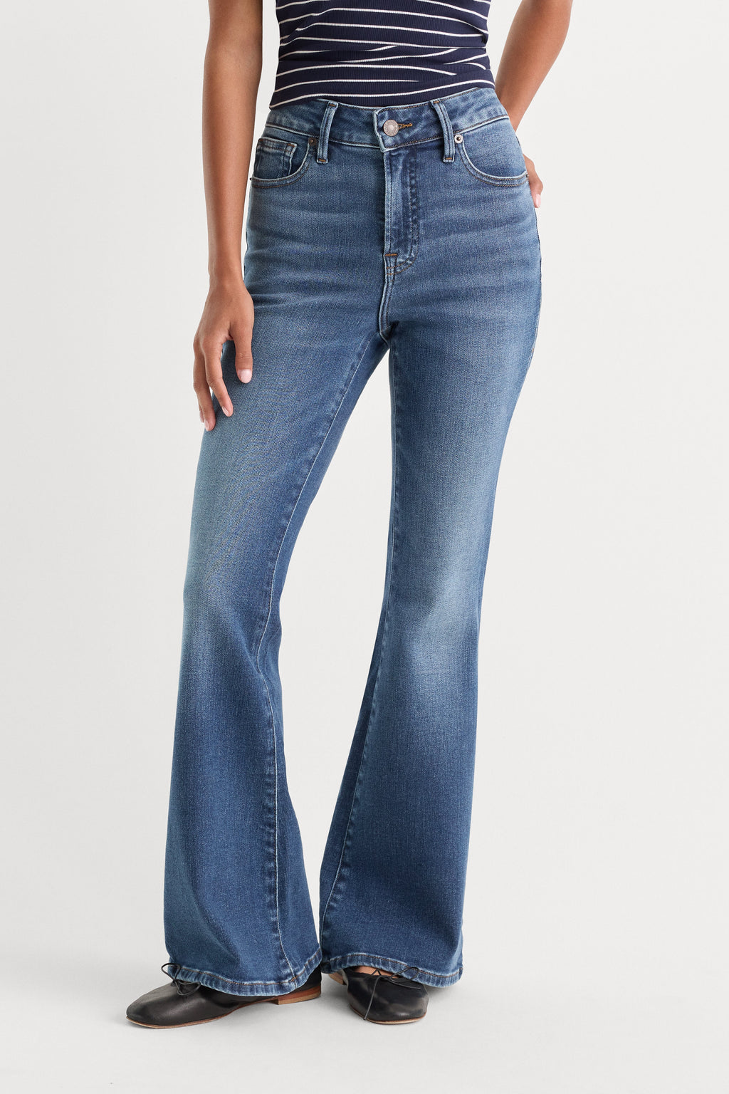 Luxury SOFT TECH GOOD PETITE FLARE JEANS INDIGO1233