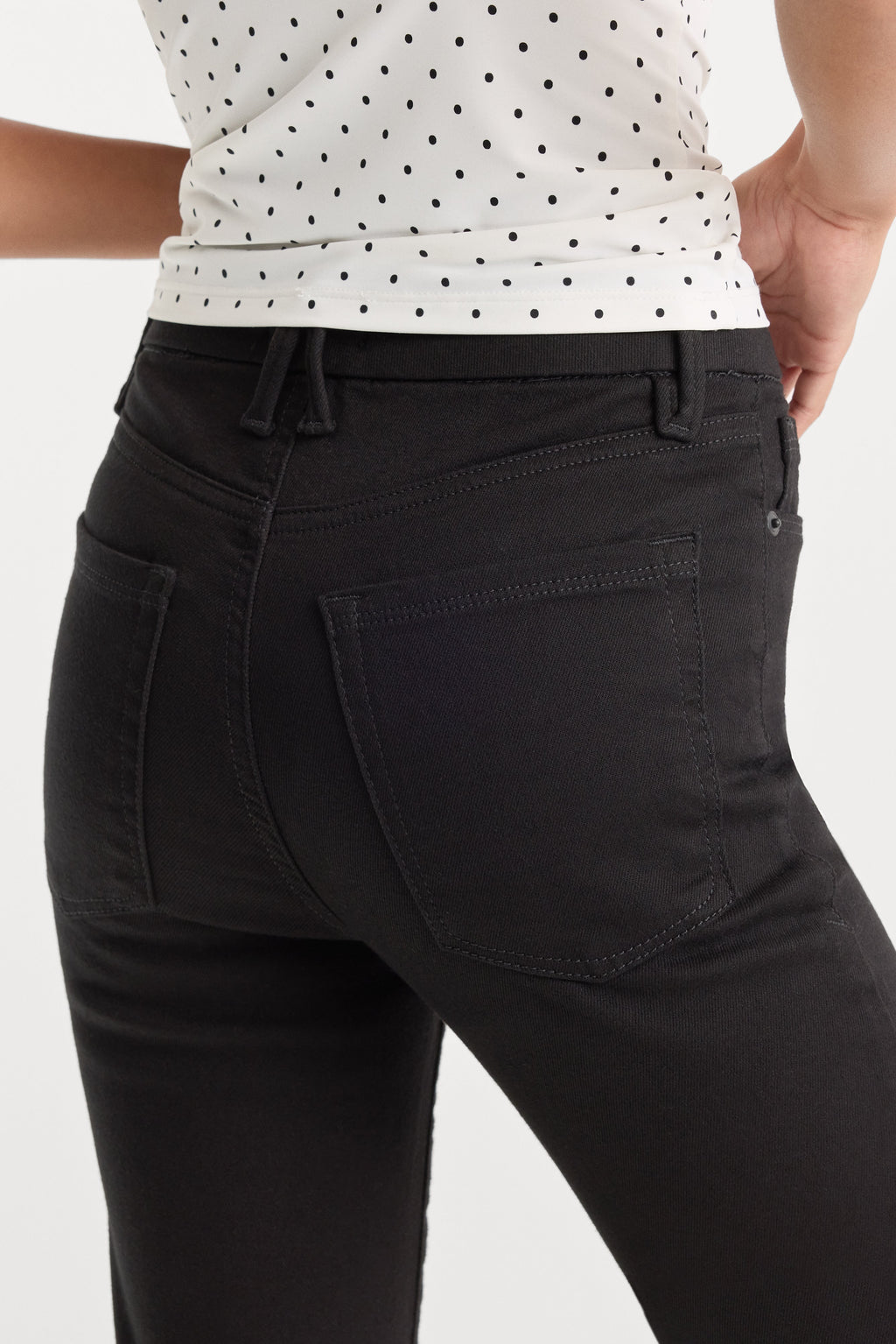 Luxury NEVER FADE GOOD PETITE STRAIGHT JEANS BLACK