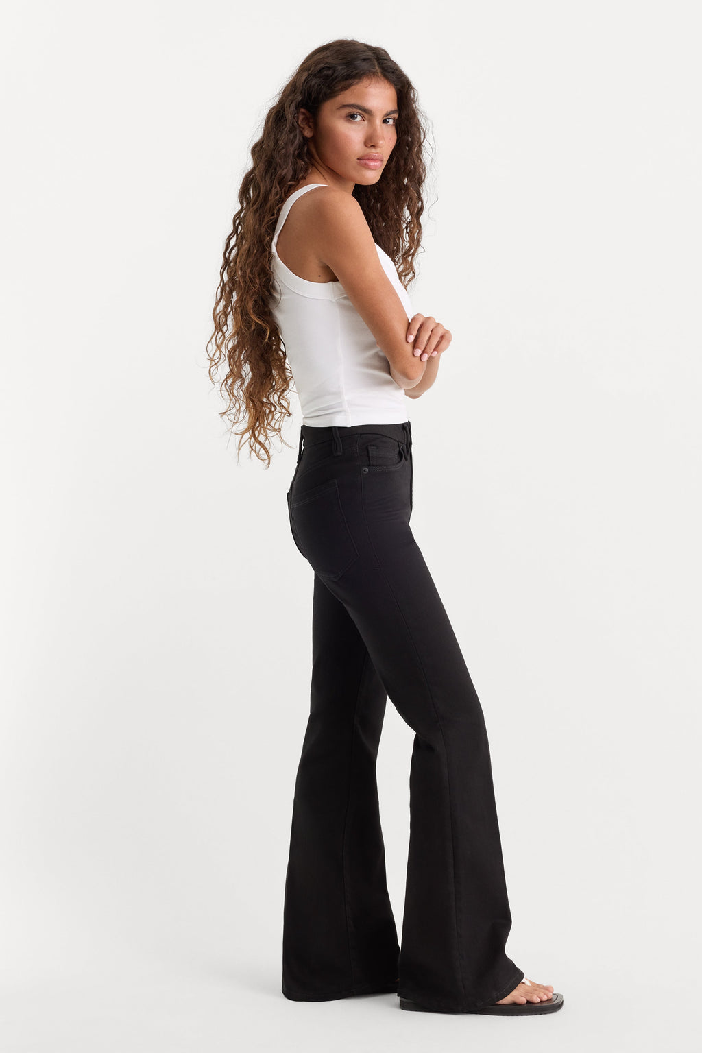 Luxury NEVER FADE GOOD PETITE FLARE JEANS BLACK