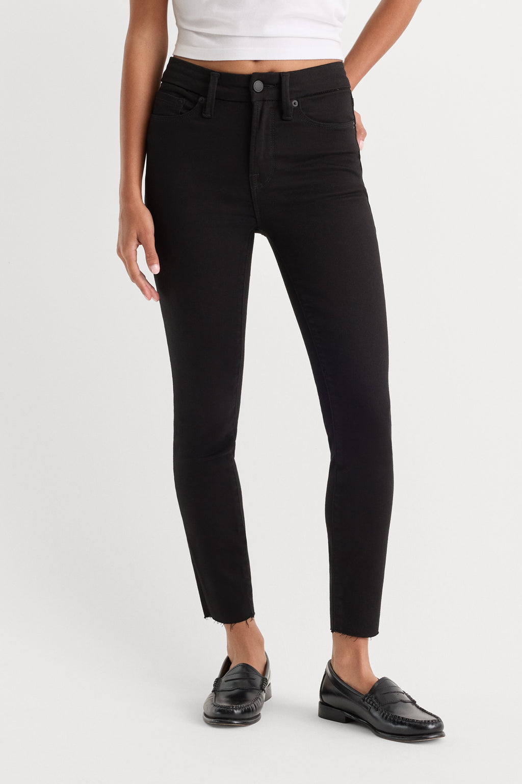 Luxury NEVER FADE GOOD PETITE SKINNY JEANS BLACK