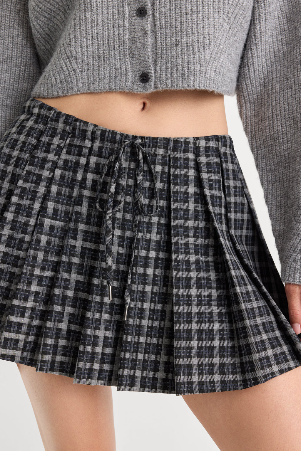 Luxury THE PLEATED SKIRT CHARCOAL PLAID