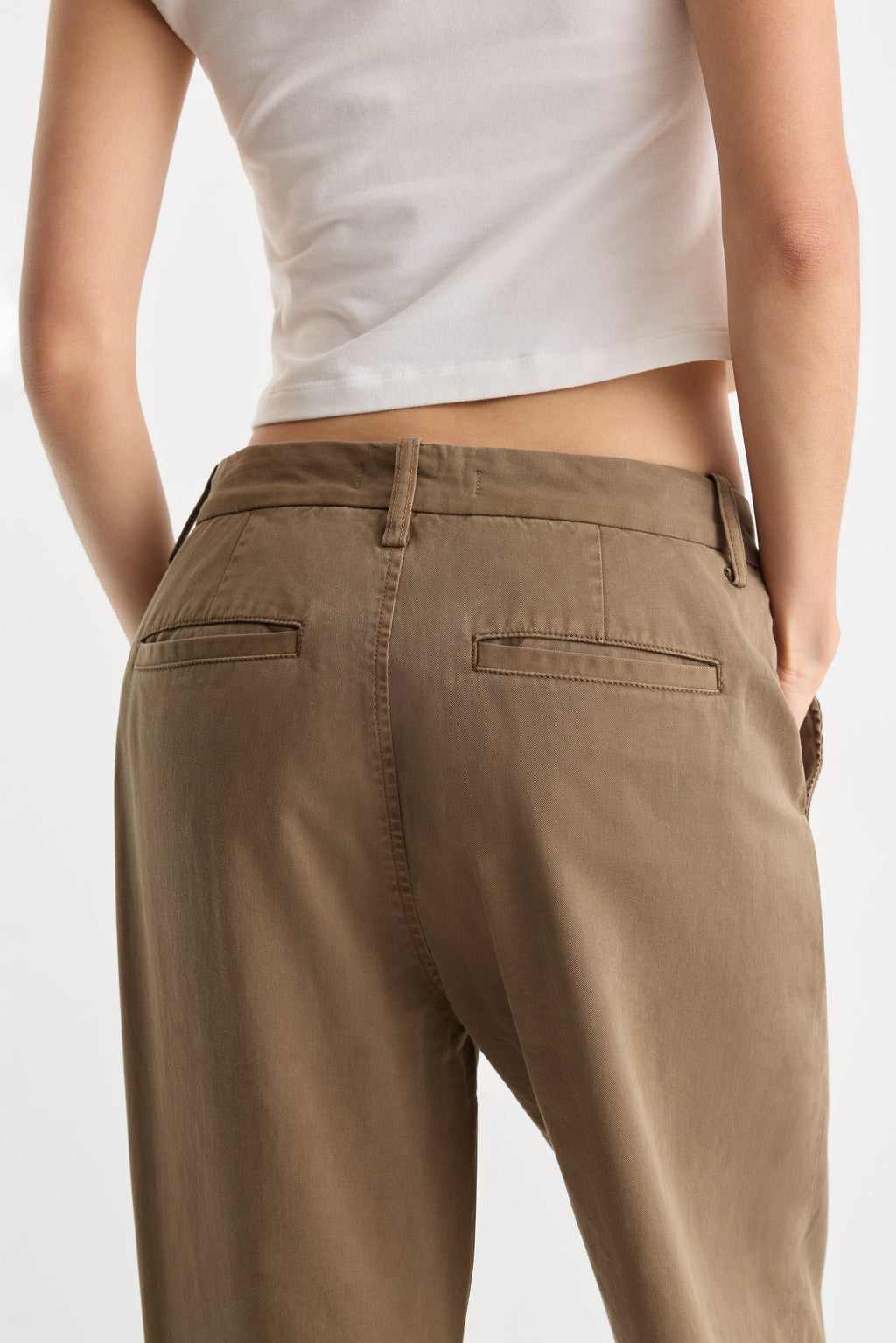 Luxury LOW SLUNG BAGGY TROUSER TEA BARK