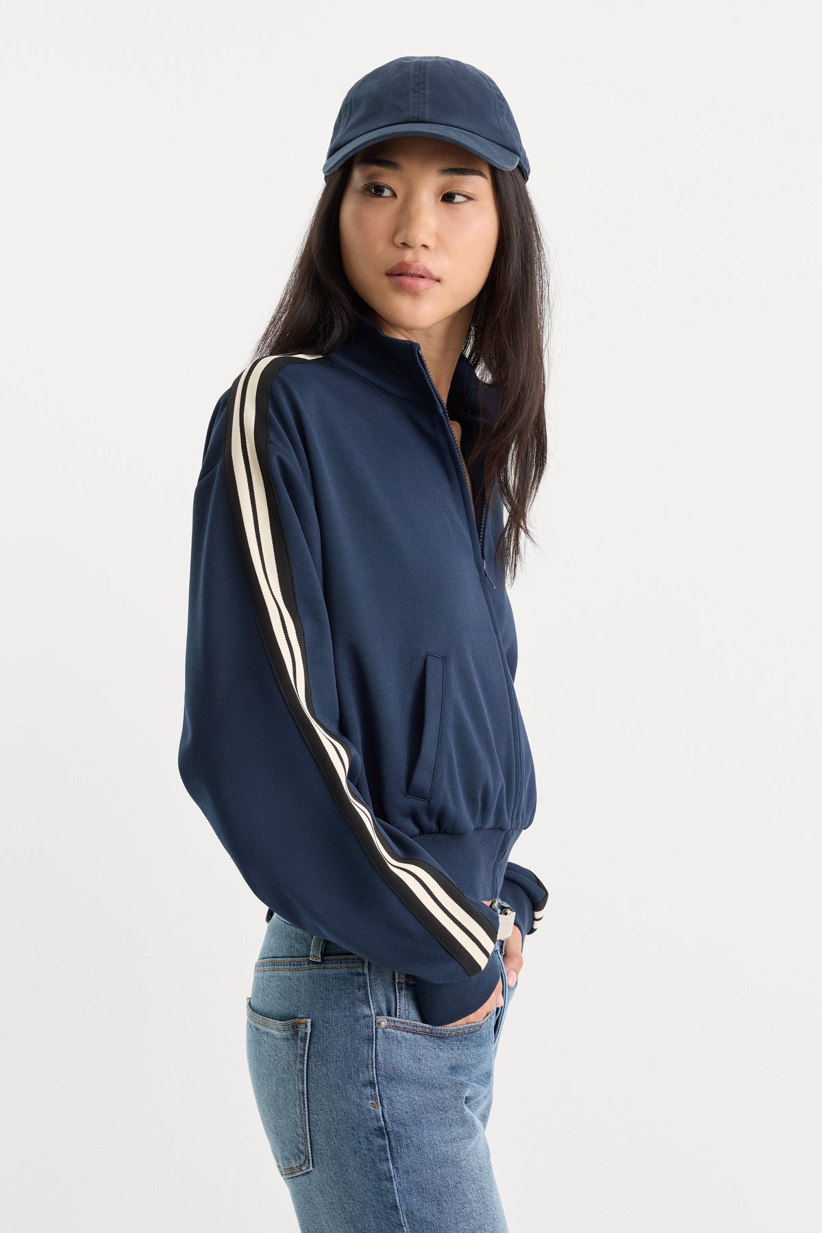 Luxury THE TRACK JACKET NEW NAVY