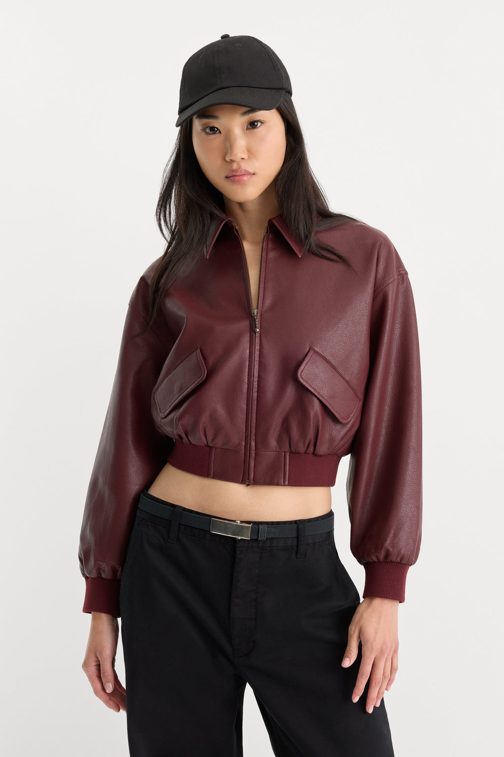 Luxury THE BETTER THAN LEATHER BOMBER JACKET BERRY NOIR