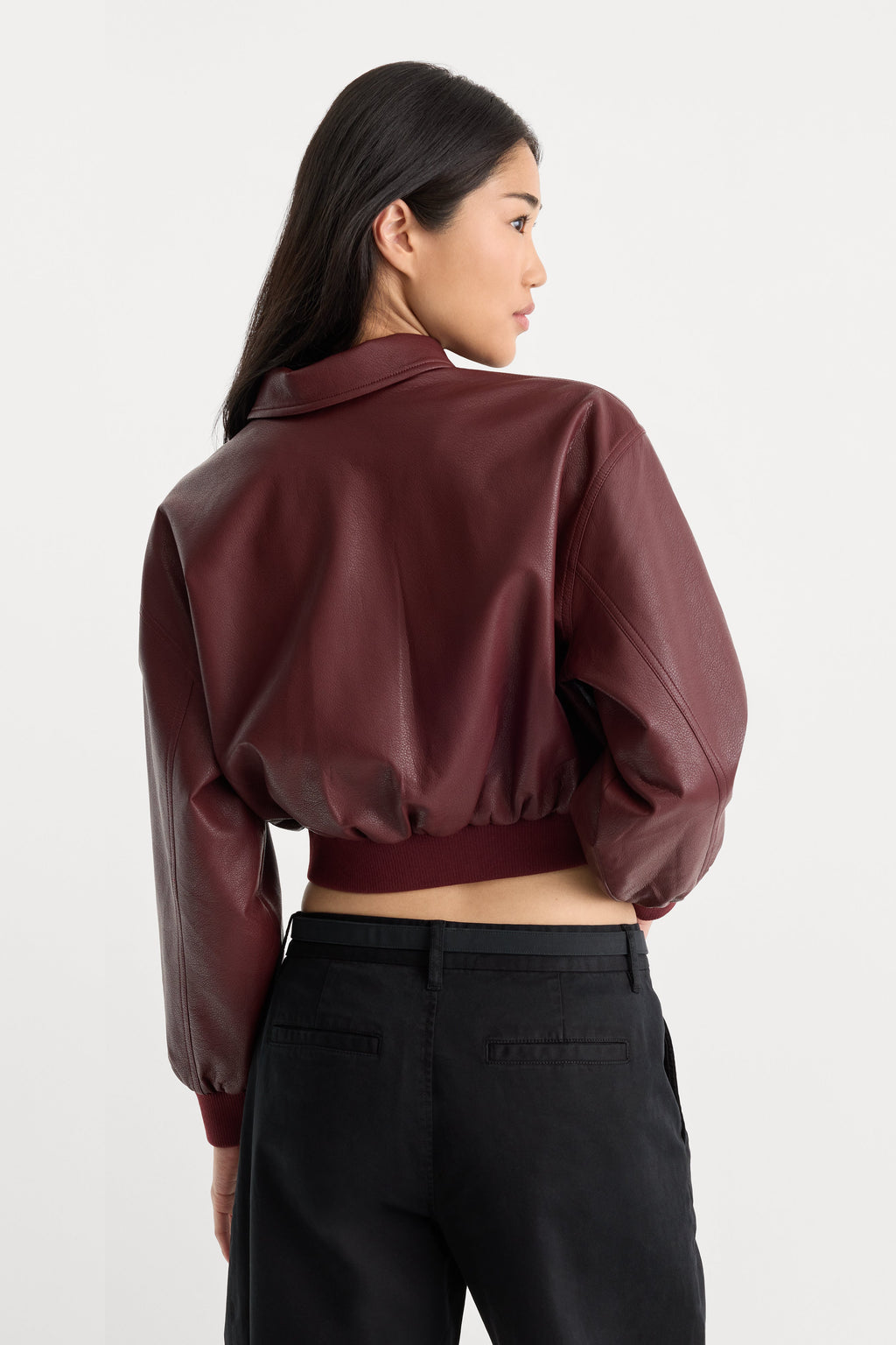 Luxury THE BETTER THAN LEATHER BOMBER JACKET BERRY NOIR