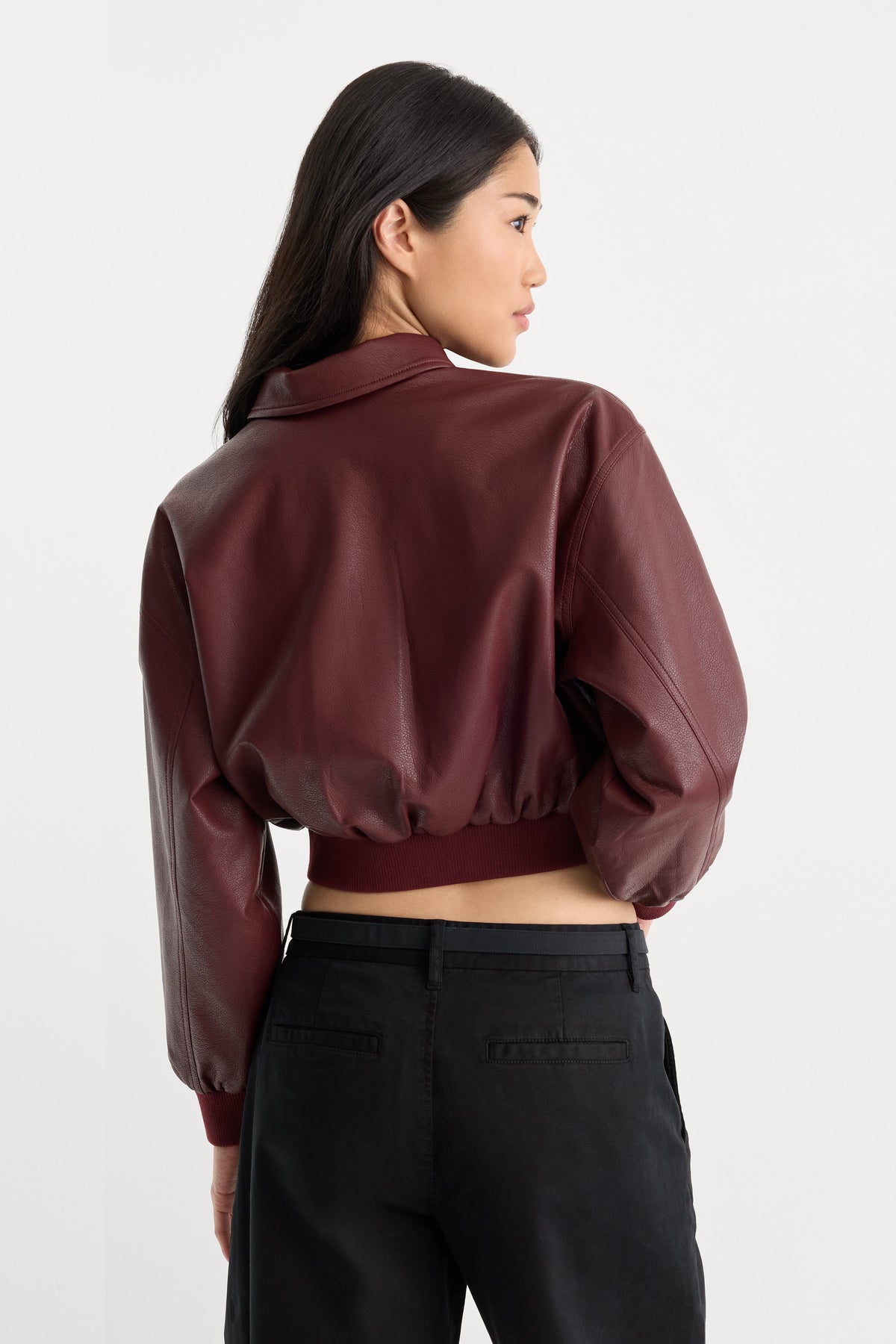 Luxury THE BETTER THAN LEATHER BOMBER JACKET BERRY NOIR