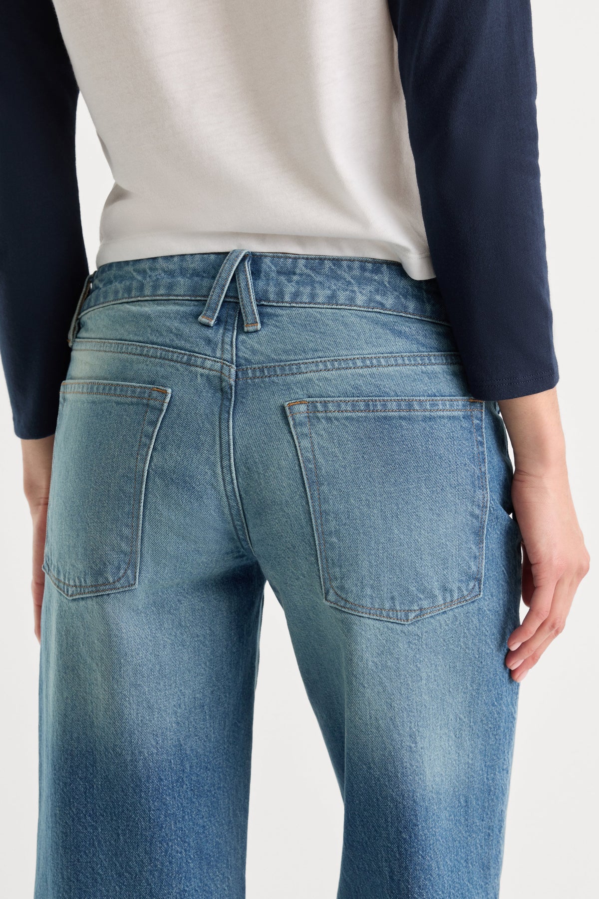 Luxury VINTAGE LOW LOOSE JEANS TROUBLED WATER