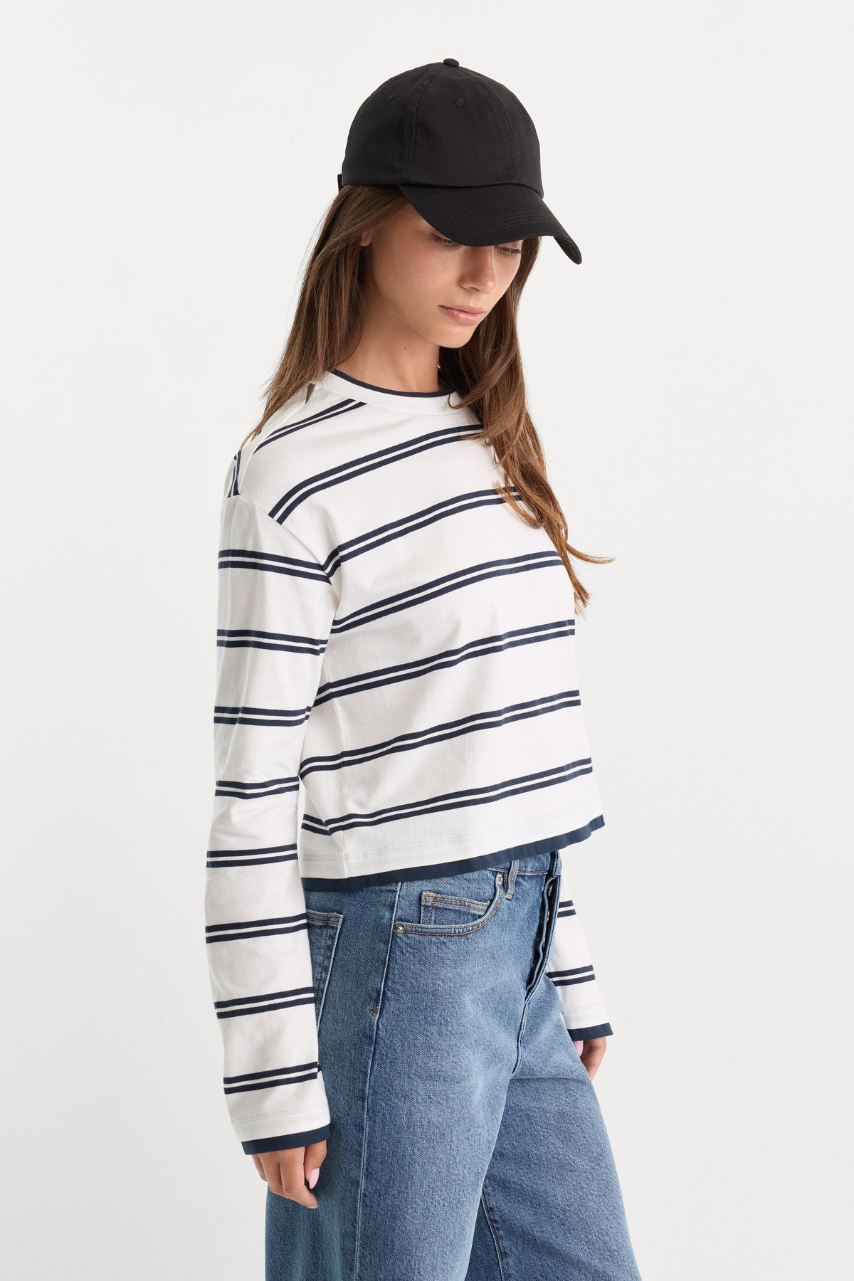 Luxury THE LONG SLEEVE LAYERED TEE NAVY DOUBLE STRIPE