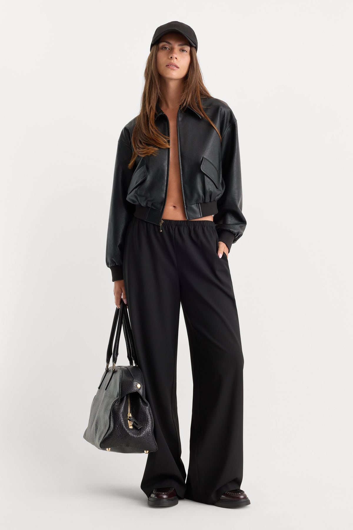Luxury THE PULL ON TROUSER BLACK001