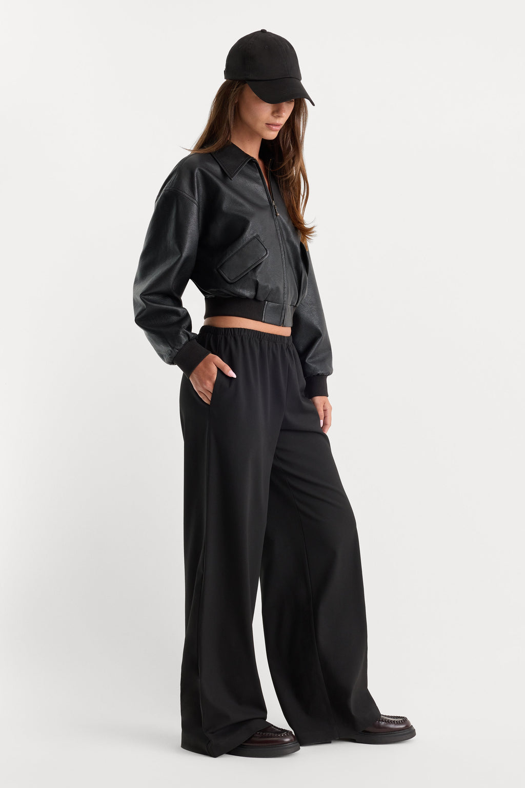 Luxury THE PULL ON TROUSER BLACK001
