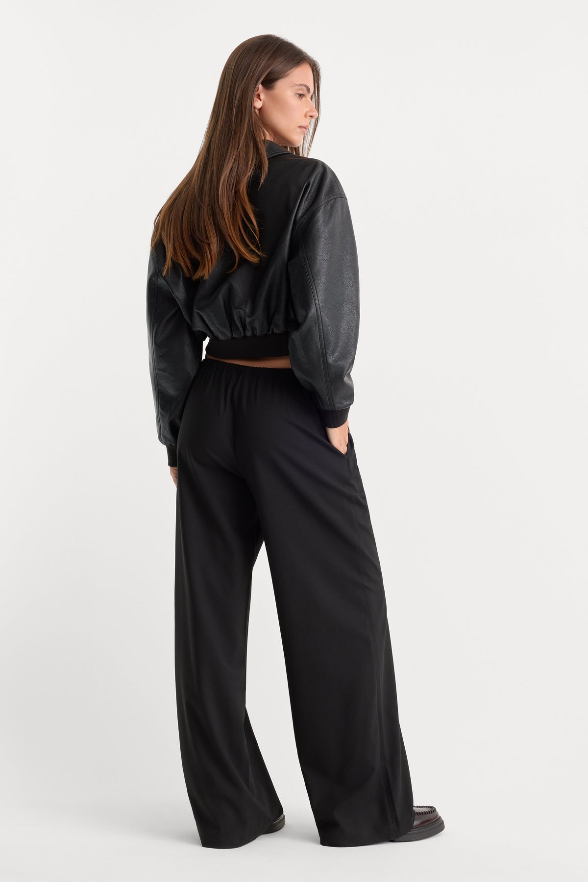 Luxury THE PULL ON TROUSER BLACK001