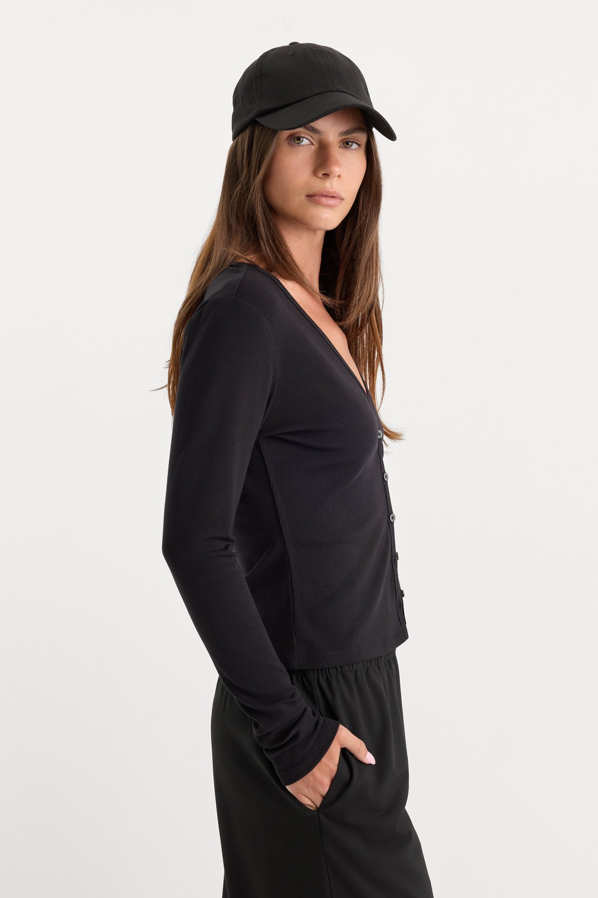 Luxury THE RIB V NECK CARDIGAN BLACK